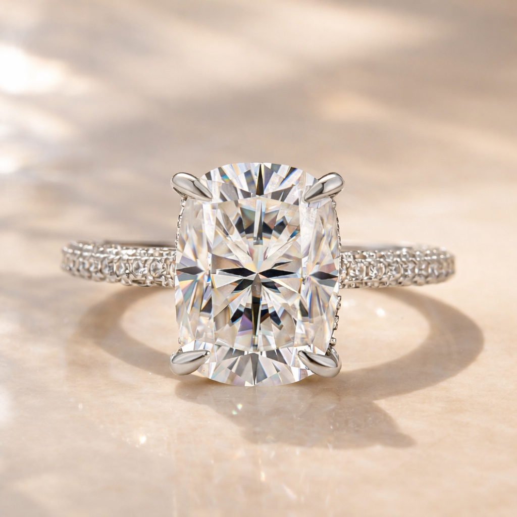 Moissanite 4.0Ct Cushion Cut White Gold Moissanite Diamond Engagement Ring - louilyjewelry