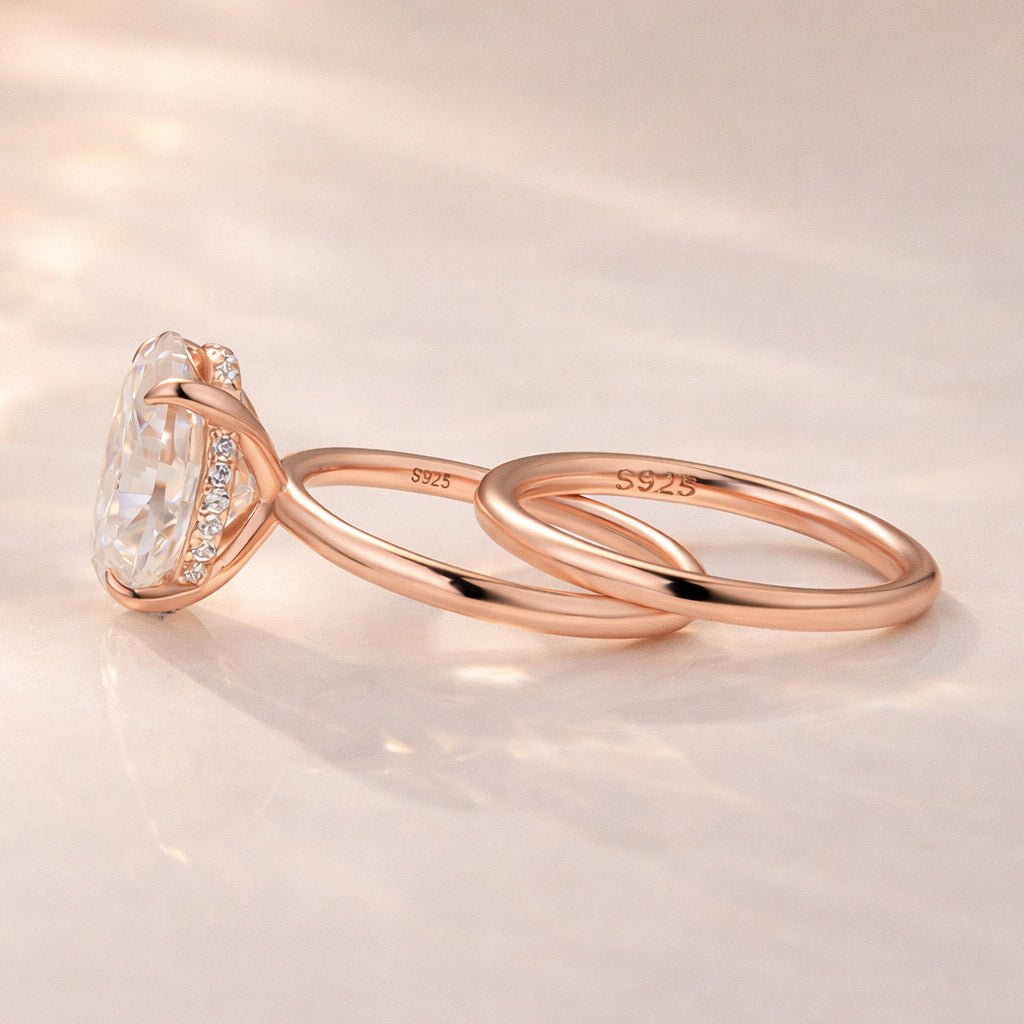 Moissanite 4.0Ct Solitaire Oval Cut Engagement Ring with Plain Wedding Band - louilyjewelry