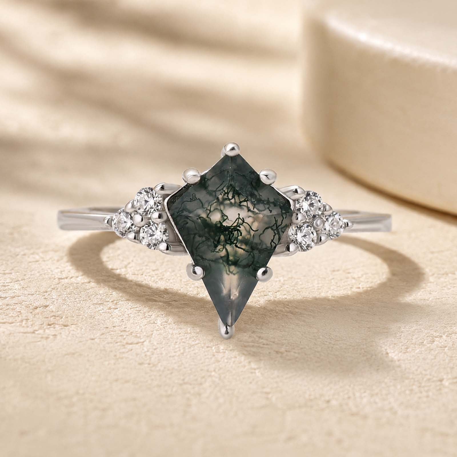 S925 Nature-Inspired 2.0Ct Moss Agate Kite Cut Forest Travel Ring Unique Daily Wearable Ring