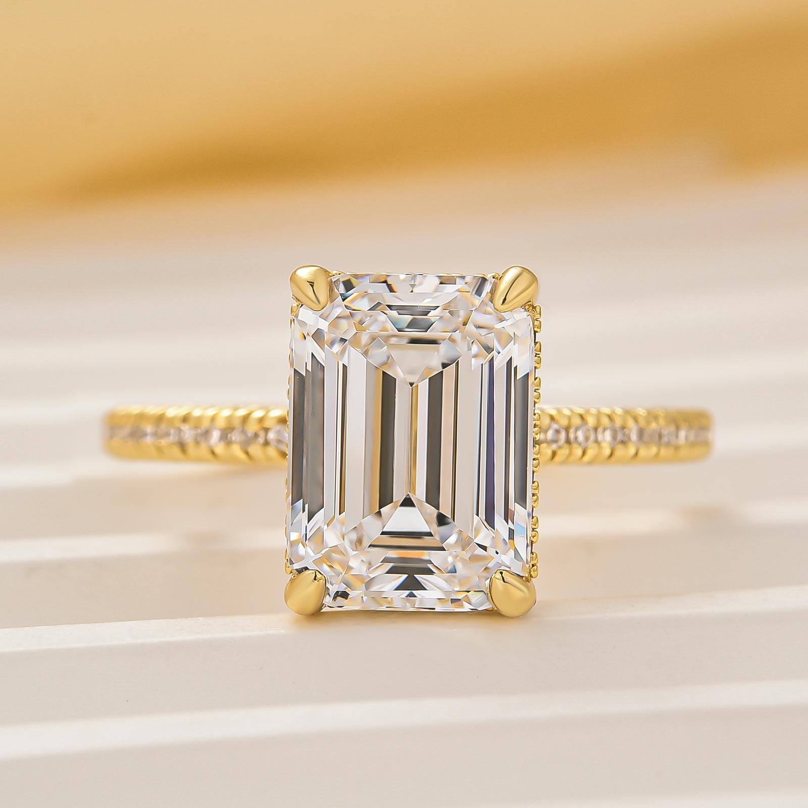 Louily Gorgeous 4.0 Carat Emerald Cut Engagement Ring For Women In Sterling Silver - louilyjewelry