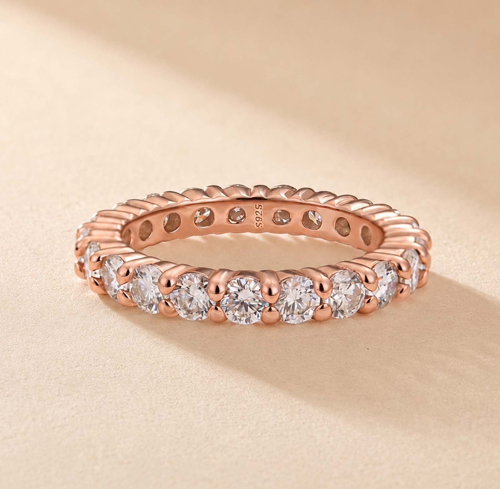 S925 Moissanite 2.5 Ct Round Cut Eternity Women's Wedding Band Everyday Wearable Ring