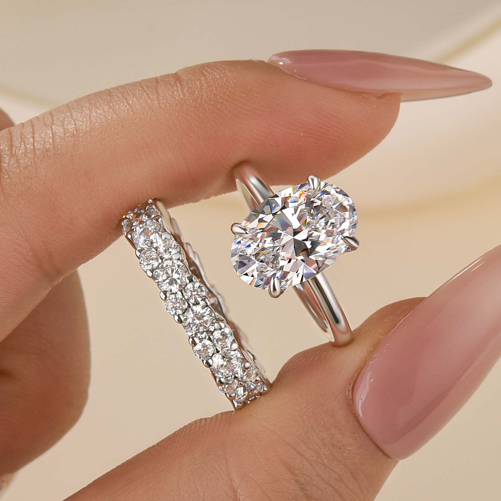 4.0Ct Oval Cut Wedding Ring Set With Round Cut Wedding Band