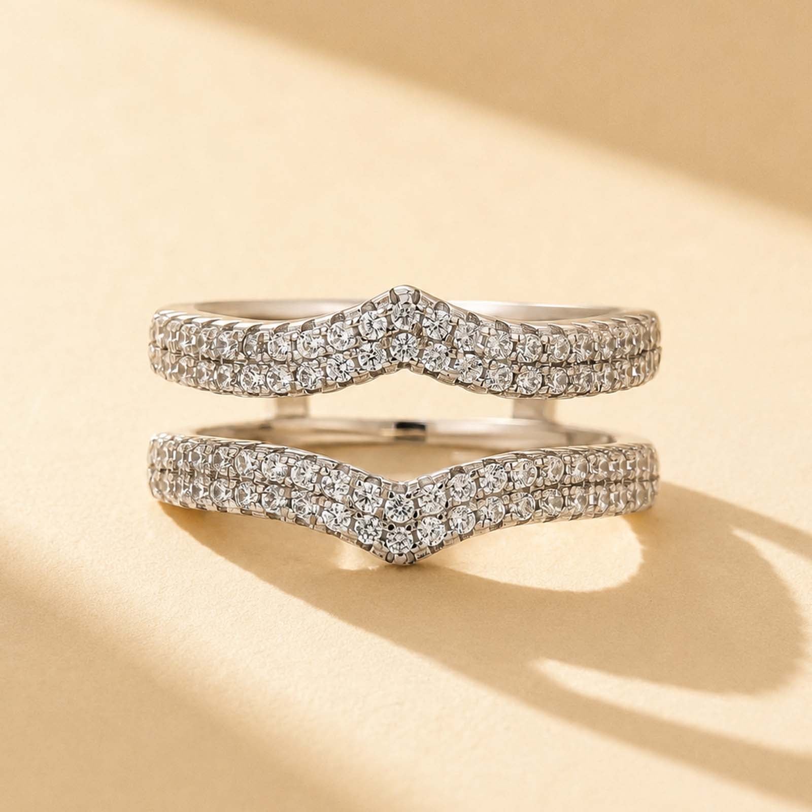 S925 Vintage Round Cut White Black Stone Enhancer Wedding Band For Women In Sterling Silver