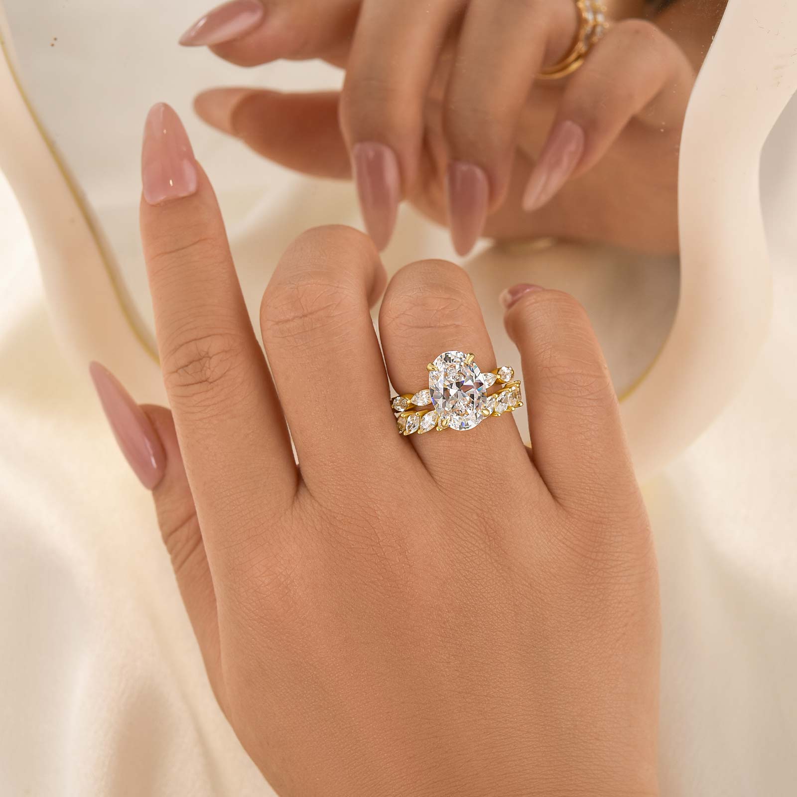 Classic 4.5Ct Oval Cut Wedding Ring Set With Marquise Cut Wedding Band