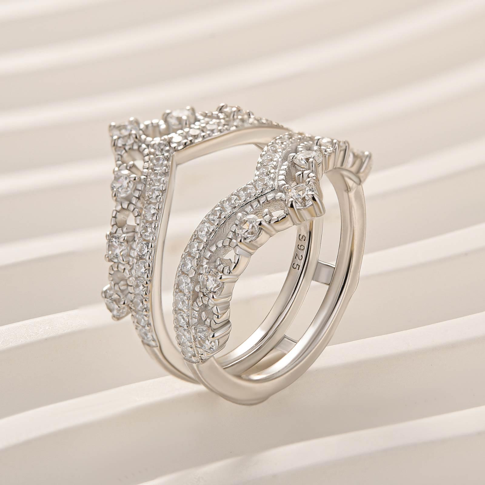 0.8Ct Crown-Shaped Insert Wedding Band Engagement Ring Enhancer