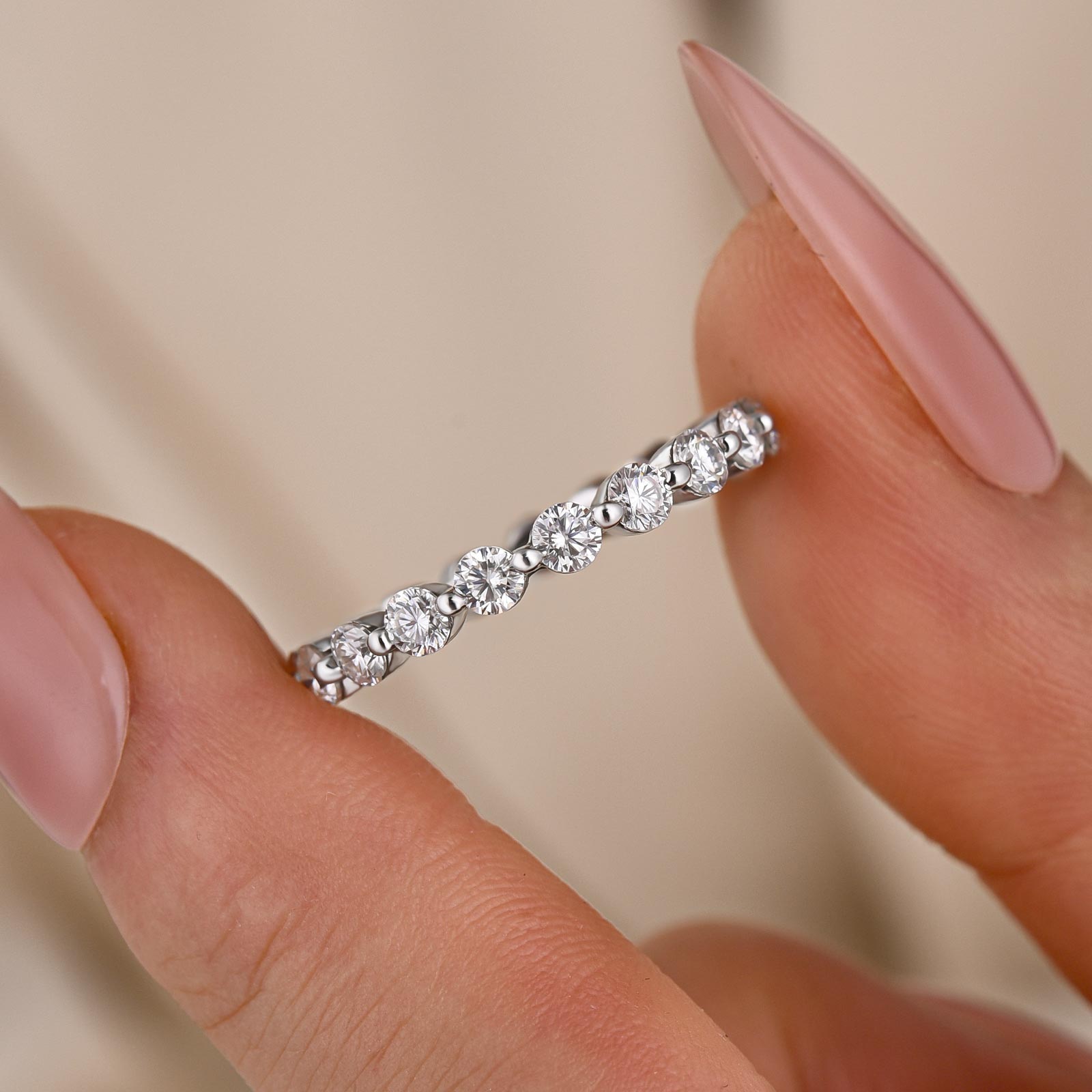 Moissanite Eternity 1.5Ct Round Cut Wedding Band Stackable Ring