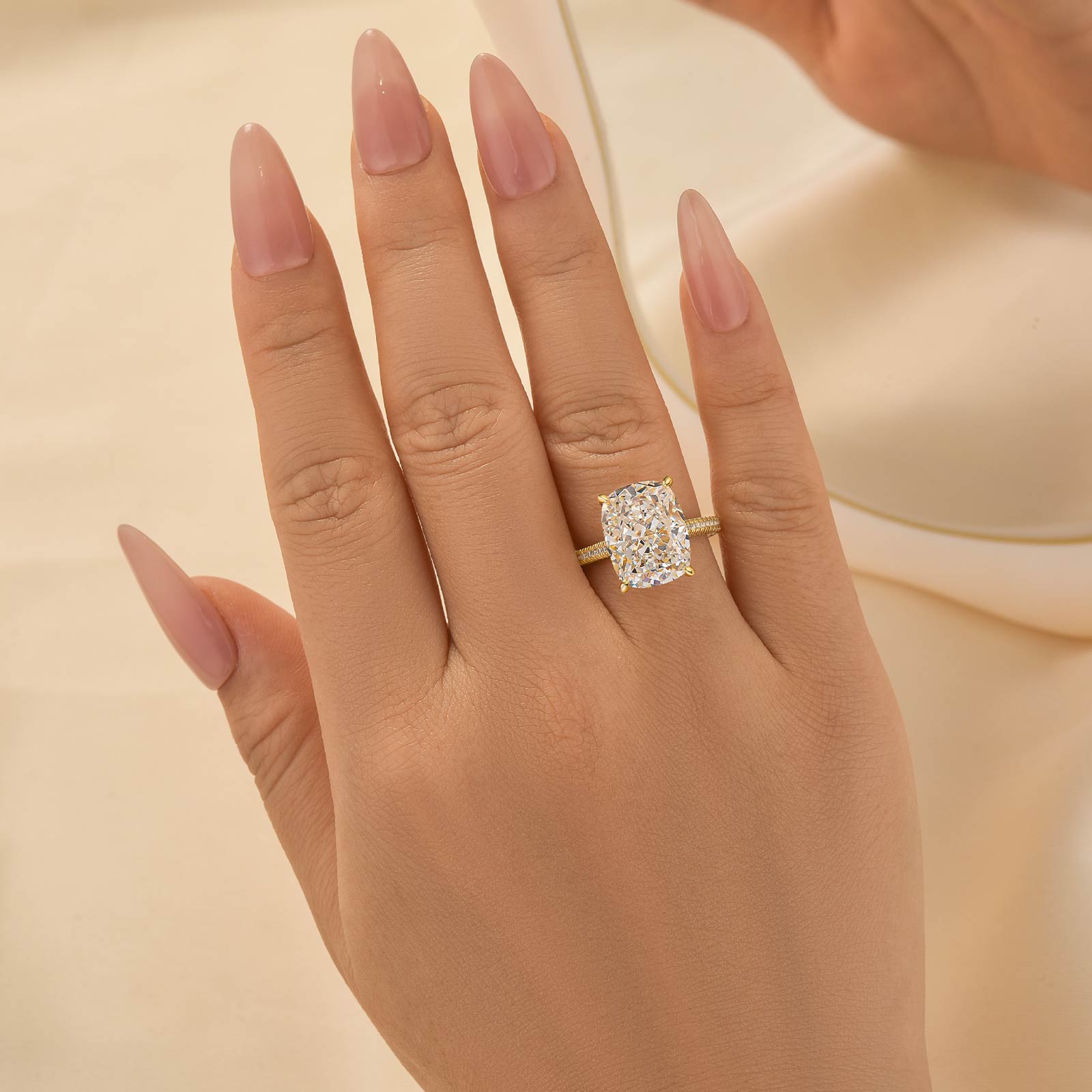 Louily Stunning 8.0 Carat Yellow Gold Cushion Cut Engagement Ring In Sterling Silver