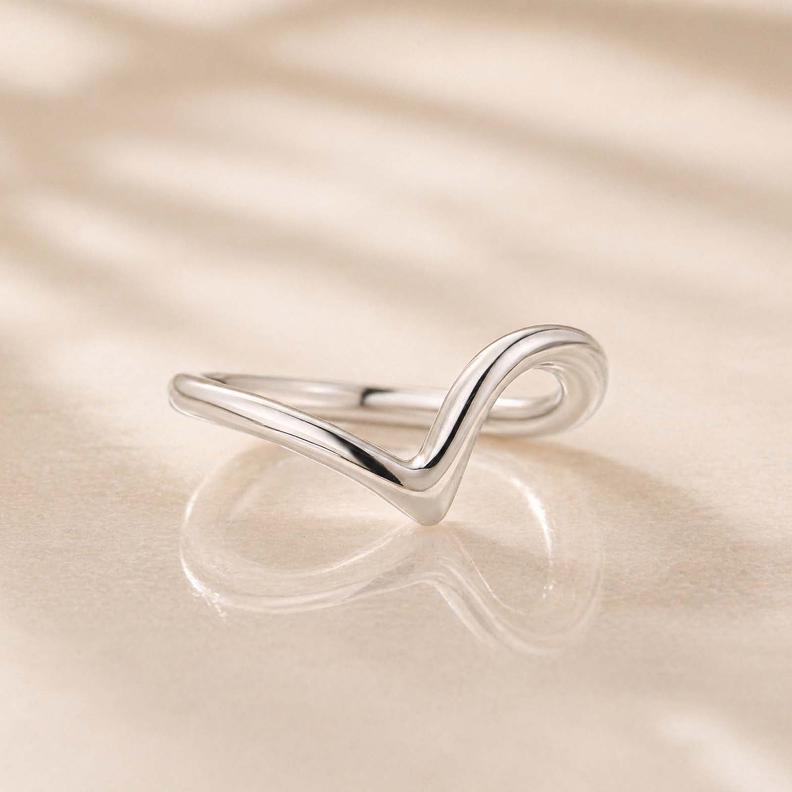 S925 Gold Plated Curved Wedding Band In Sterling Silver Stackable Ring For Woman