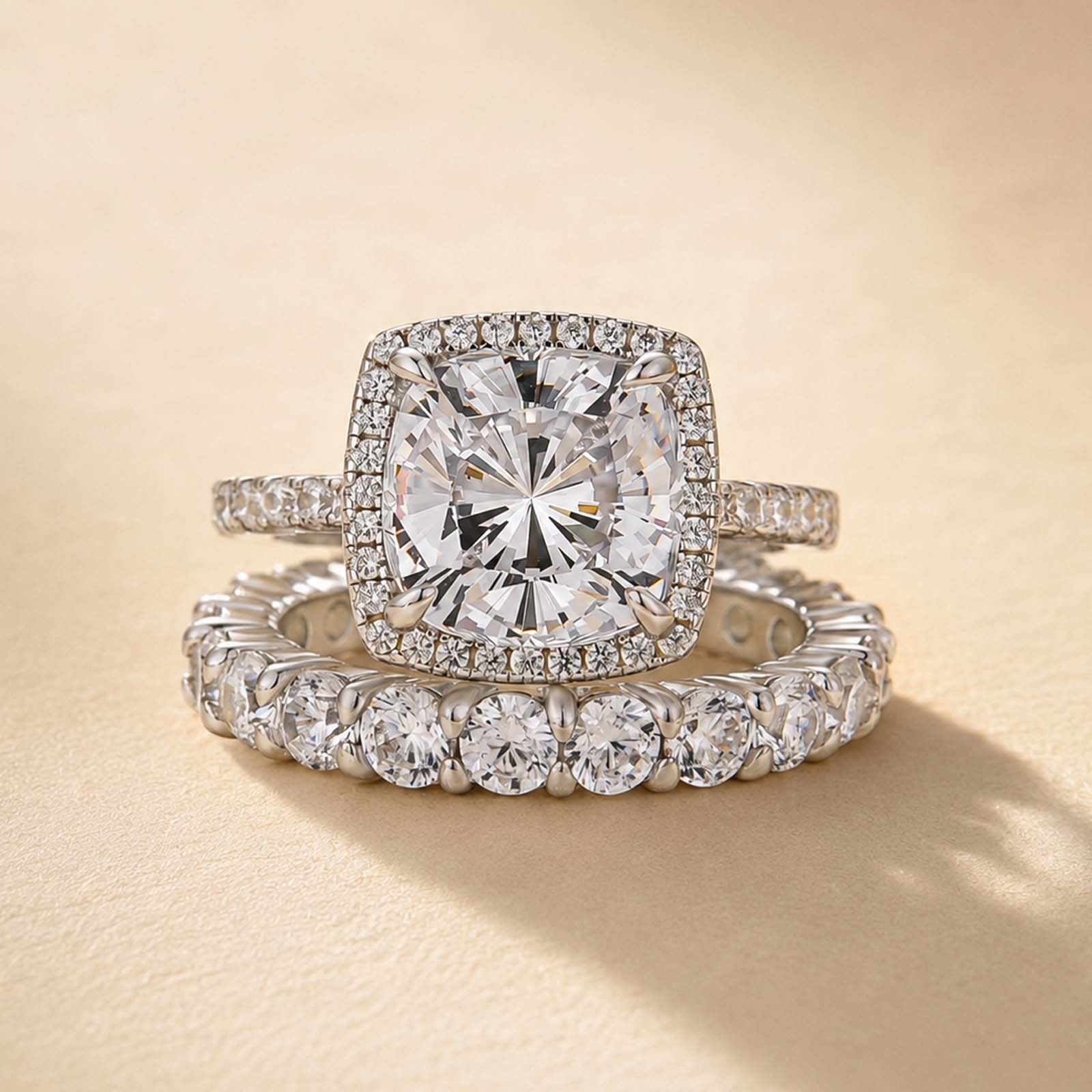 S925 3.5 Carat Cushion Cut Halo Engagement Ring Wedding Ring Set In Sterling Silver