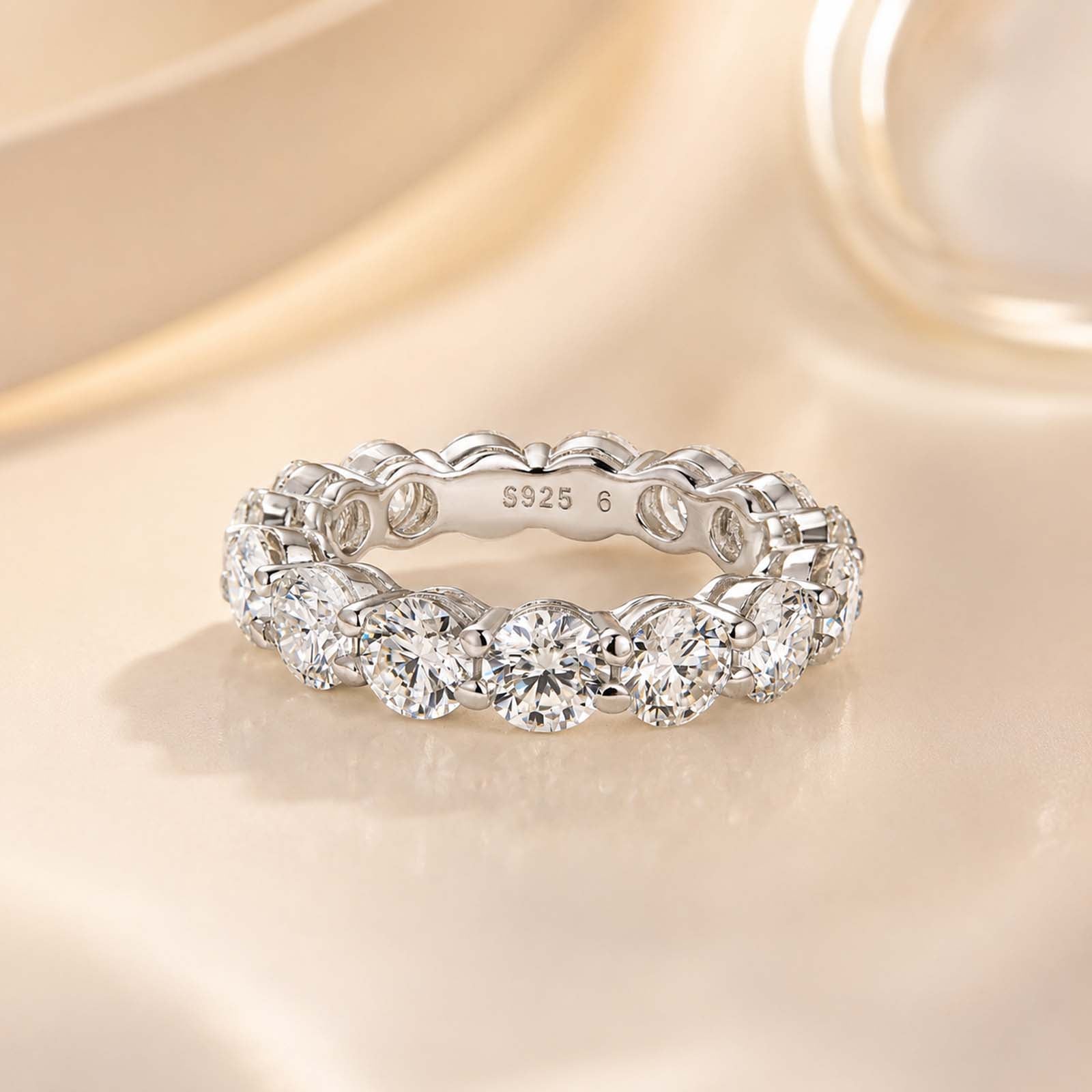 S925 Moissanite Diamond 5.5Ct Round Cut Eternity Band Sterling Silver Stackable Wedding Ring