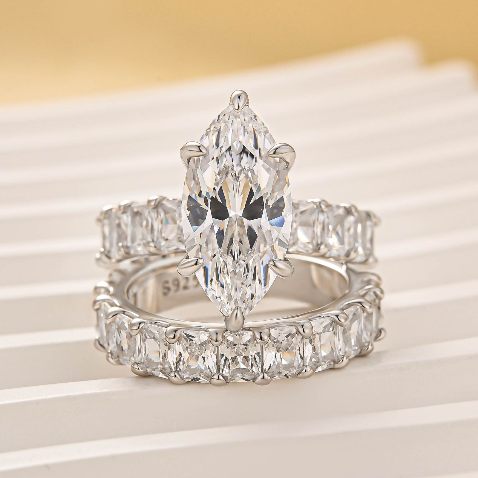 S925 2PC 4.0Ct Marquise Cut Engagement Ring with Radiant Cut Wedding Band - louilyjewelry