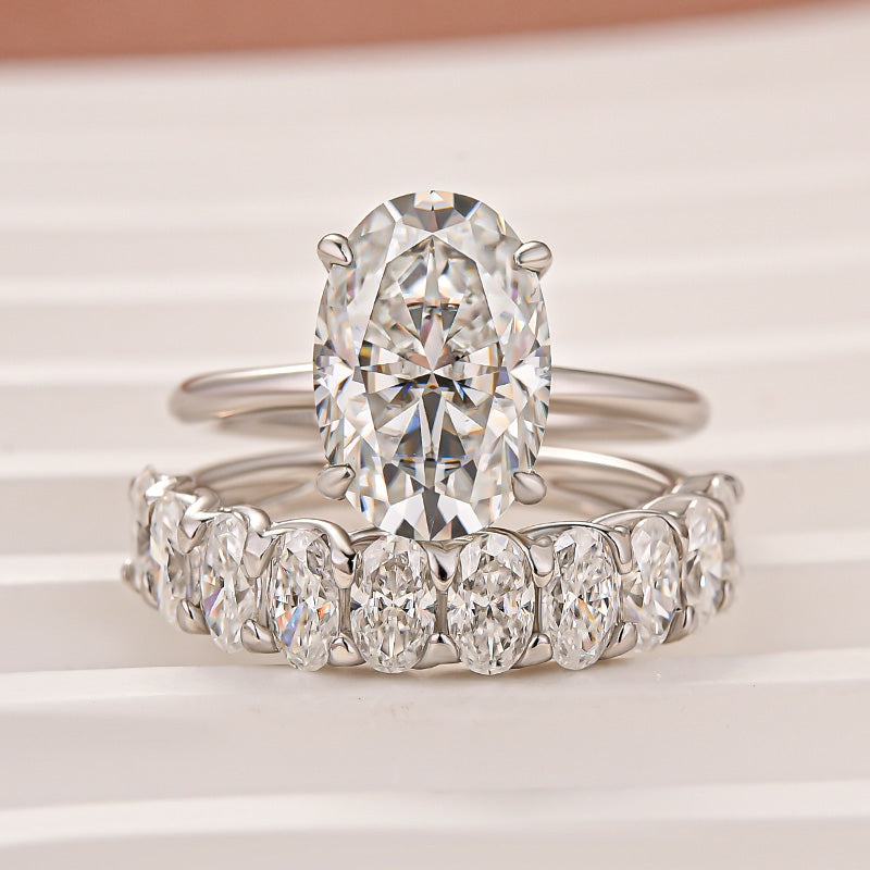 Moissanite 4.0Ct Solitaire Oval Cut Engagement Ring with Half Oval Cut Wedding Band - louilyjewelry