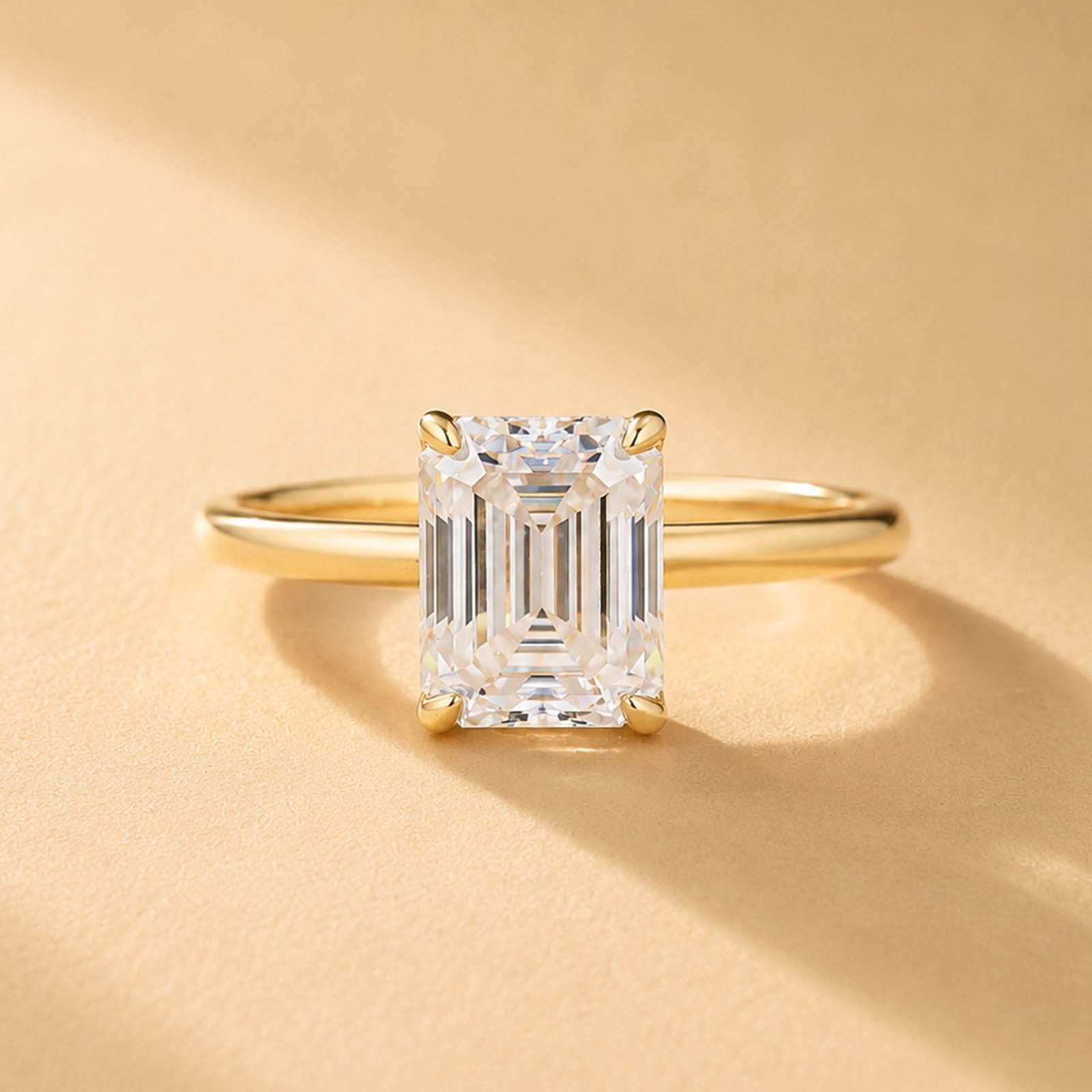 S925 Moissanite 1.5～ 3.5 Carat Emerald Cut Solitaire White/Green Stone Engagement Ring For Everyday Wear