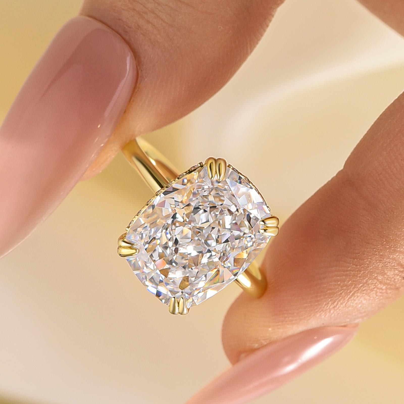 Louily Gorgeous 8.0 Carat Yellow Gold Cushion Cut Engagement Ring for Women In Sterling Silver