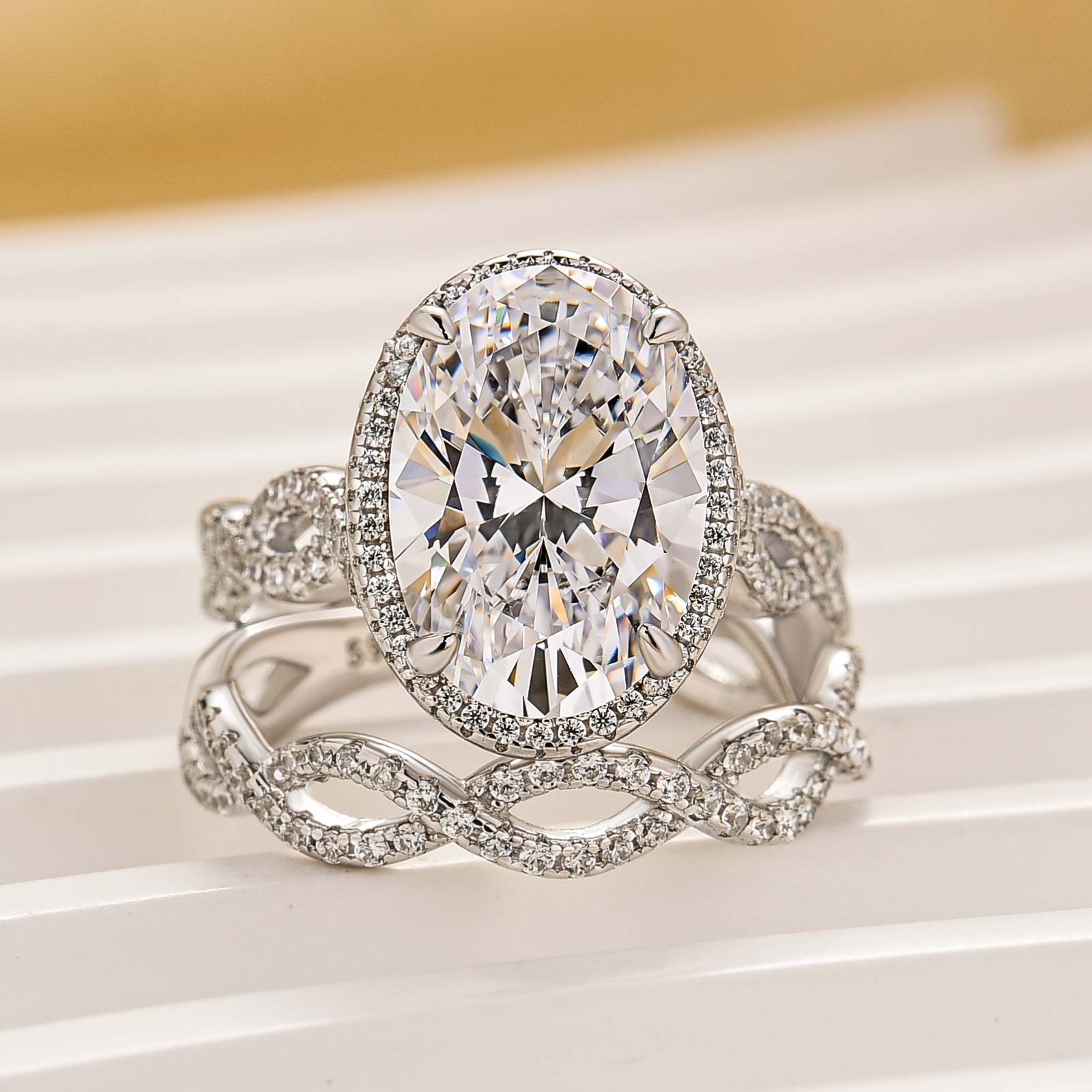 S925 4.5Ct Oval Cut Twist Engagement Ring with Twist Wedding Band - louilyjewelry