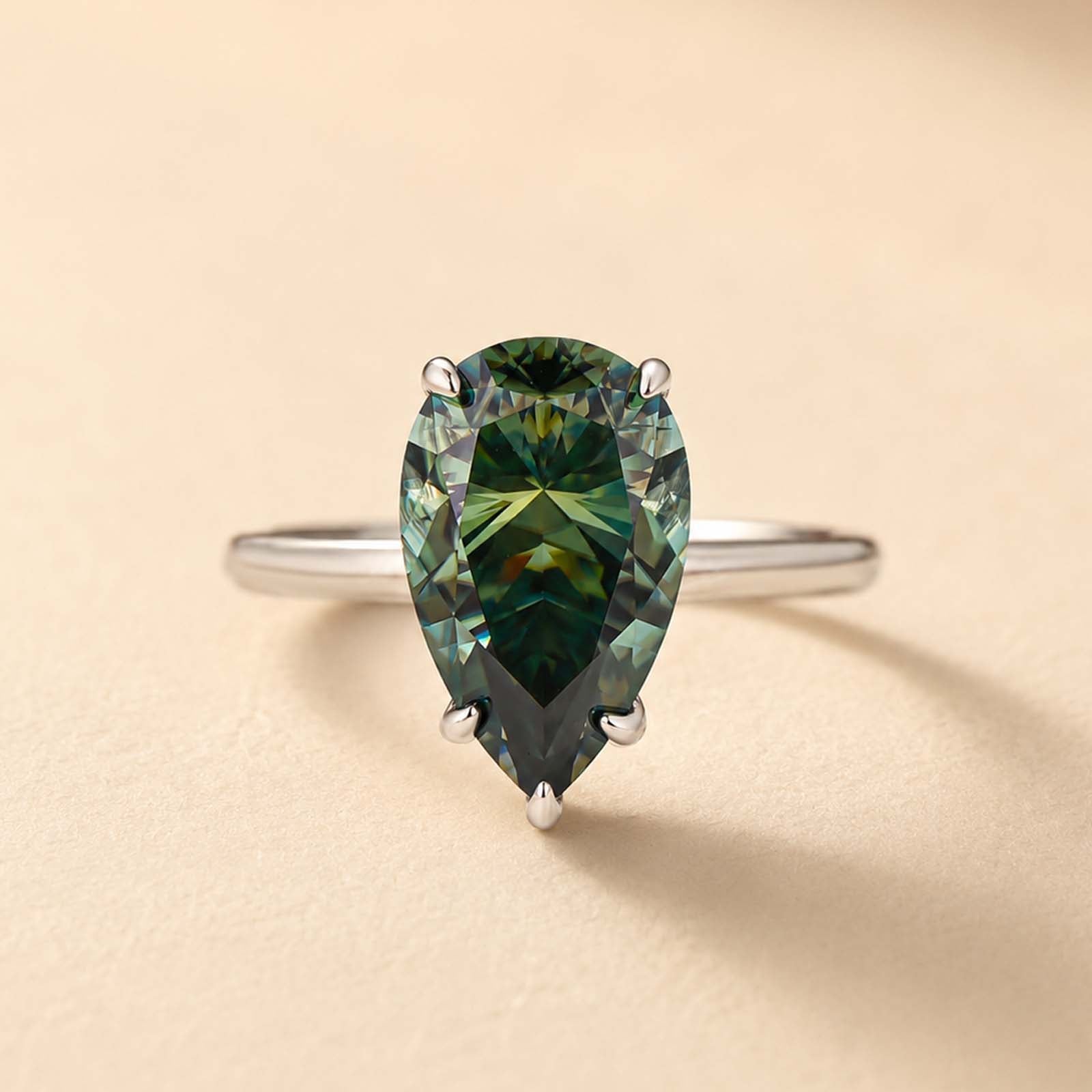 S925 Moissanite 4.0Ct Pear Cut Green Solitaire Promise Ring Travel Ring For Women
