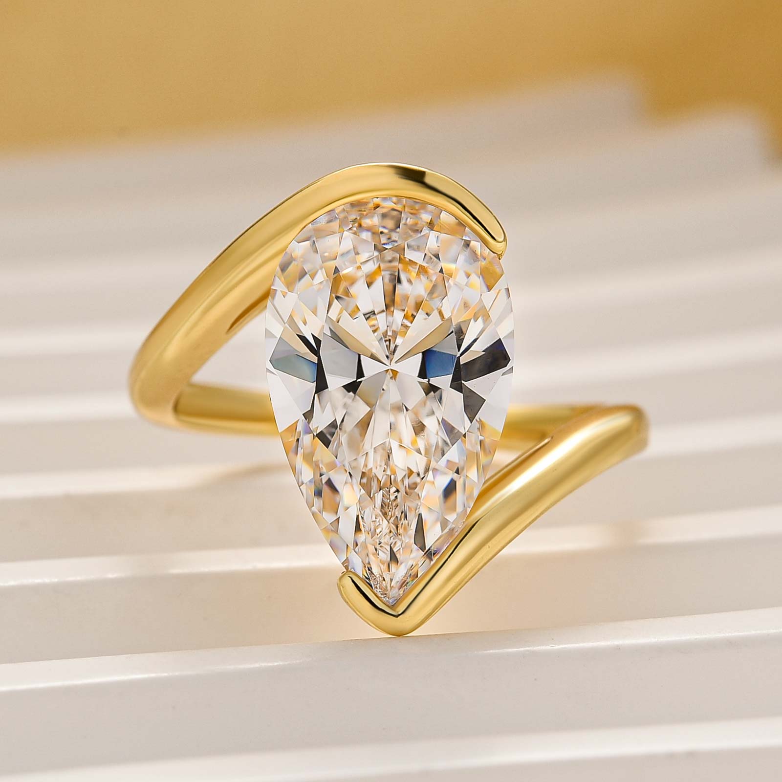 S925 4.5Ct Pear Cut Yellow Gold Engagement Ring For Woman - louilyjewelry