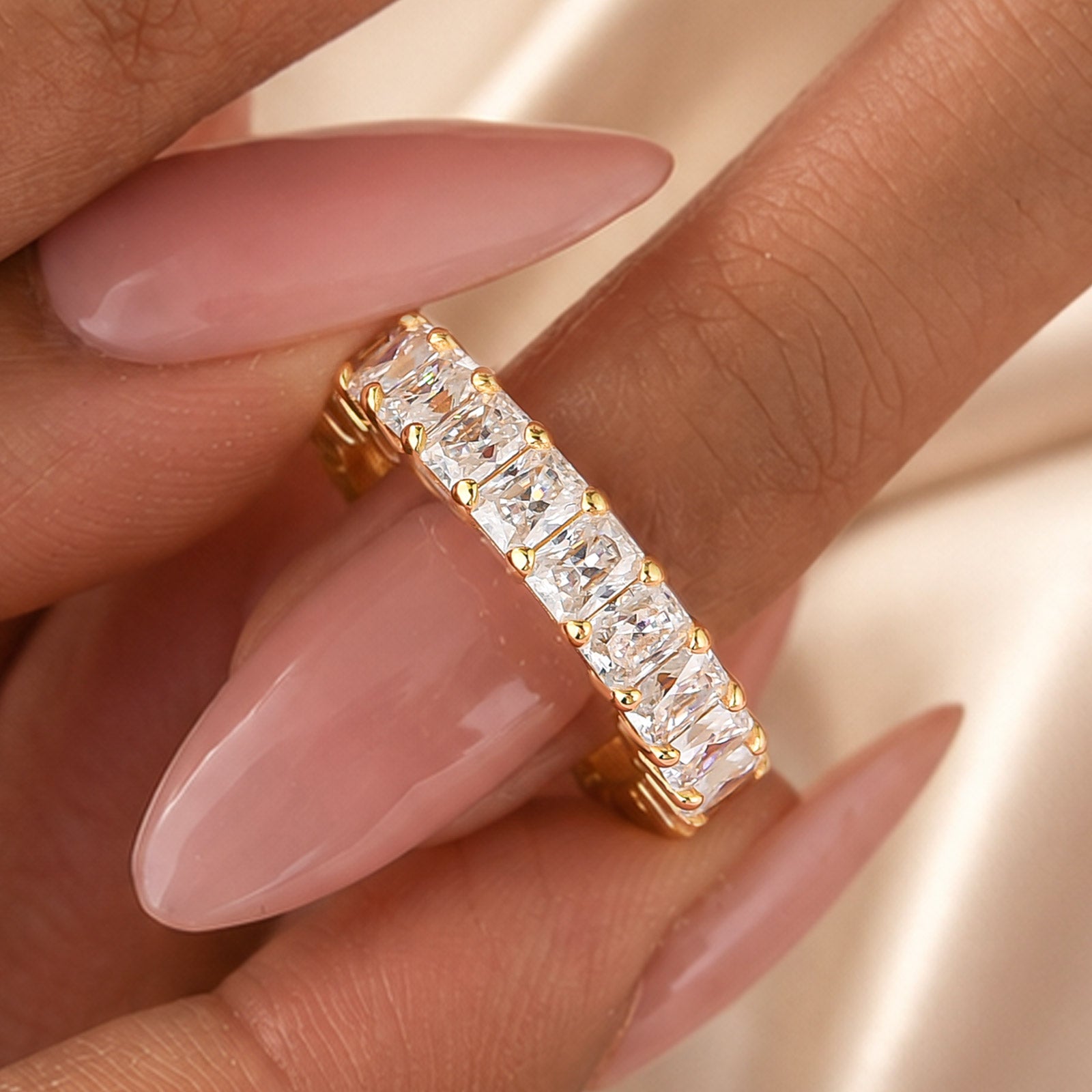 S925 Moissanite 3.5Ct Radiant Cut Full Channel Eternity Wedding Band Stackable Bridal Ring