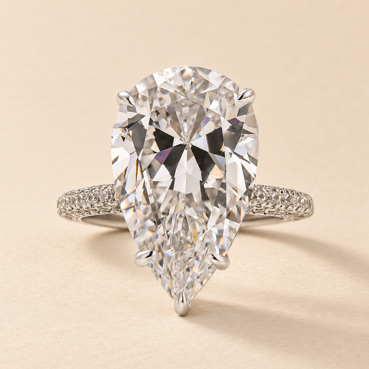 Louily Honorable 8.0Ct Pear Cut Simulated Diamond Engagement Ring In Sterling Silver