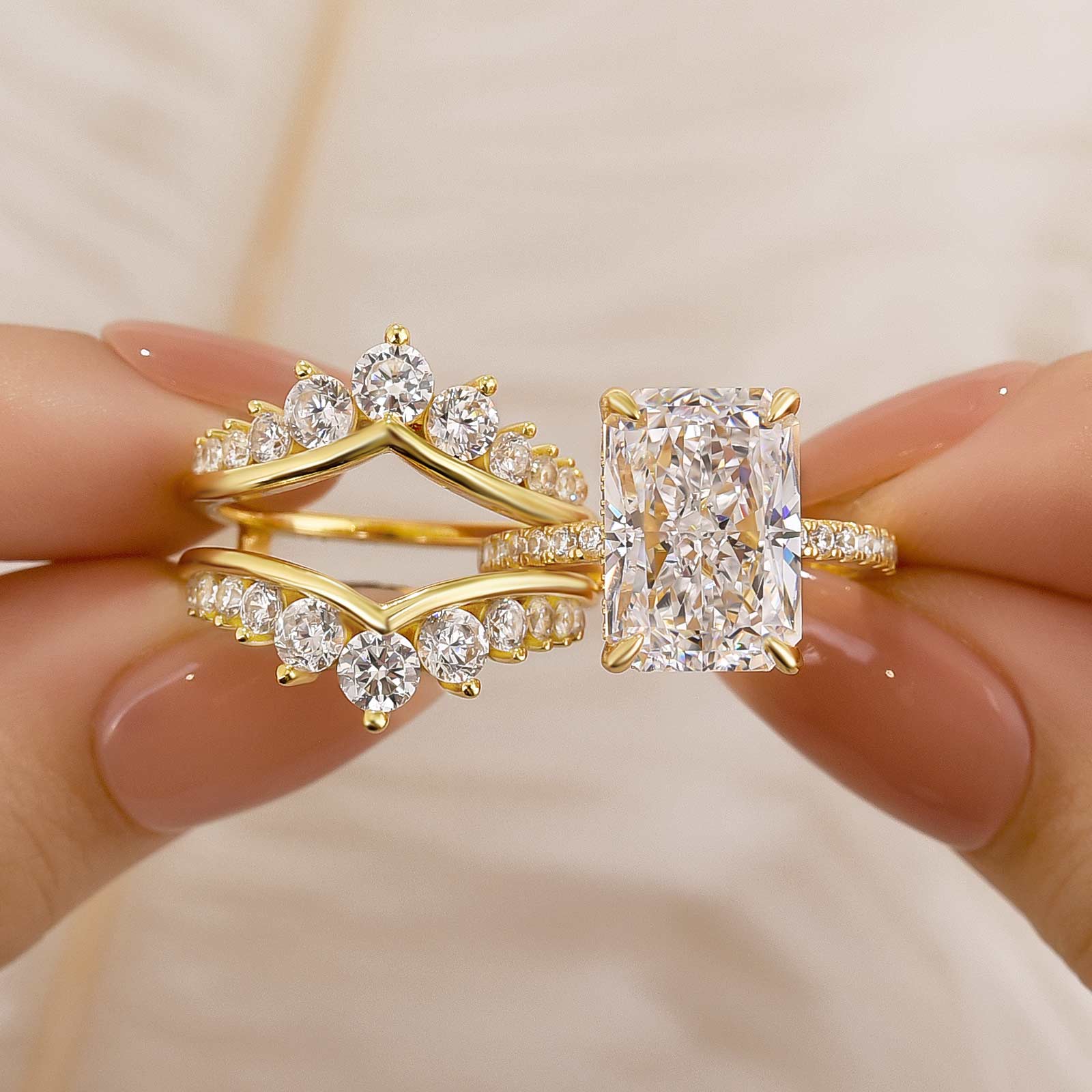 7.0 Carat Radiant Cut Insert Wedding Ring Set With Crown-Shaped Engagement Ring Enhancer