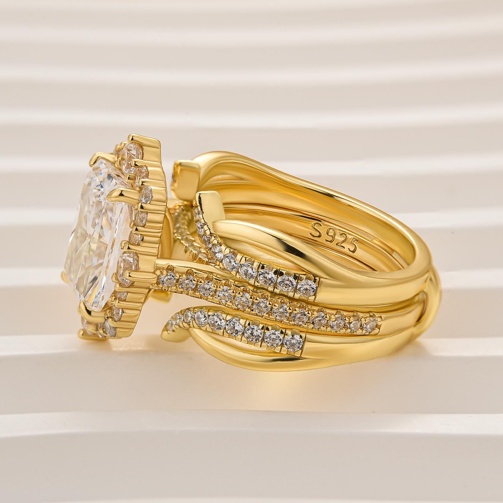 2PC 3.5 Carat Radiant Cut Halo Engagement Ring with Jacket Wedding Band Wedding Ring Set