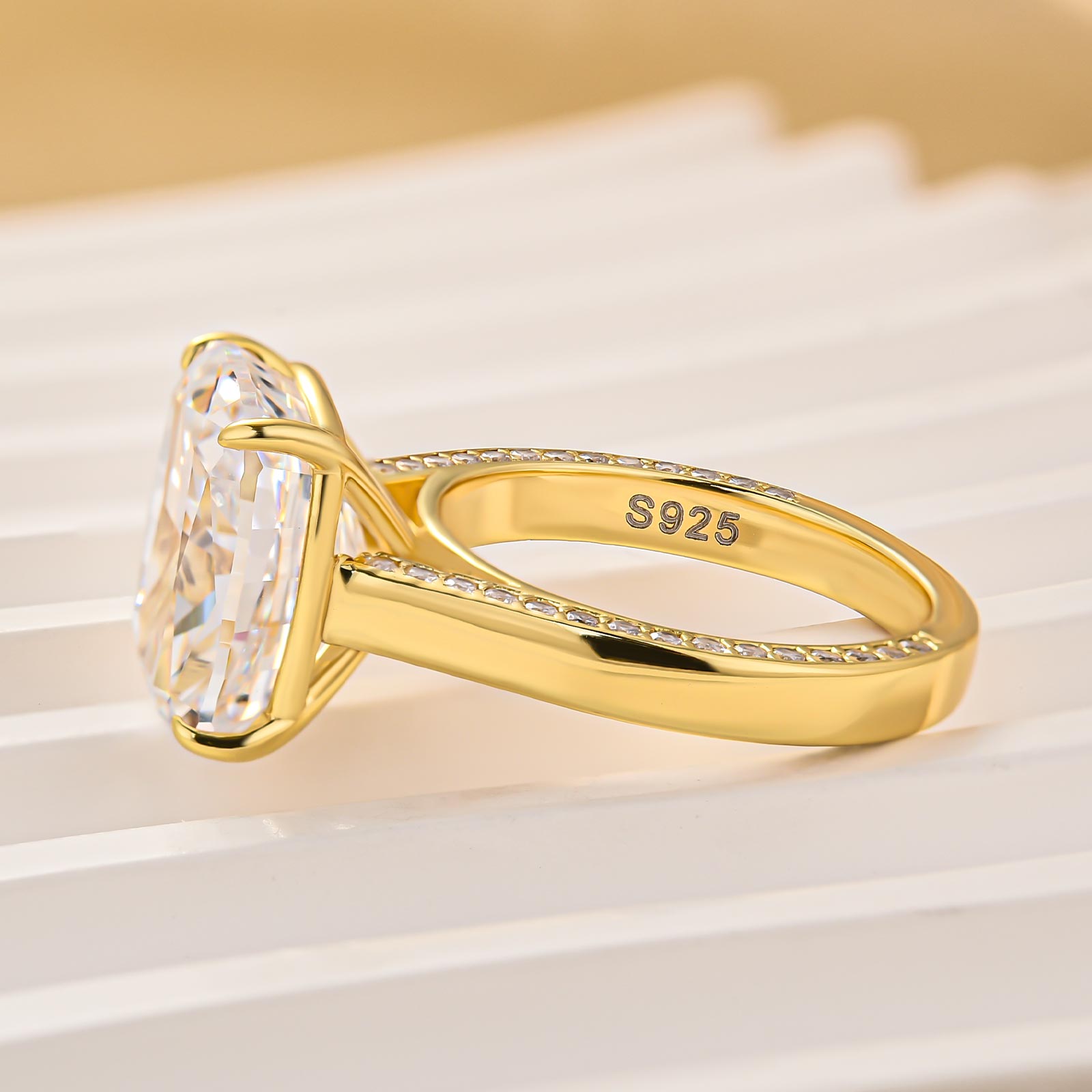 Classic 8.0Ct Cushion Cut Solitaire Engagement Ring Travel Ring In Sterling Silver