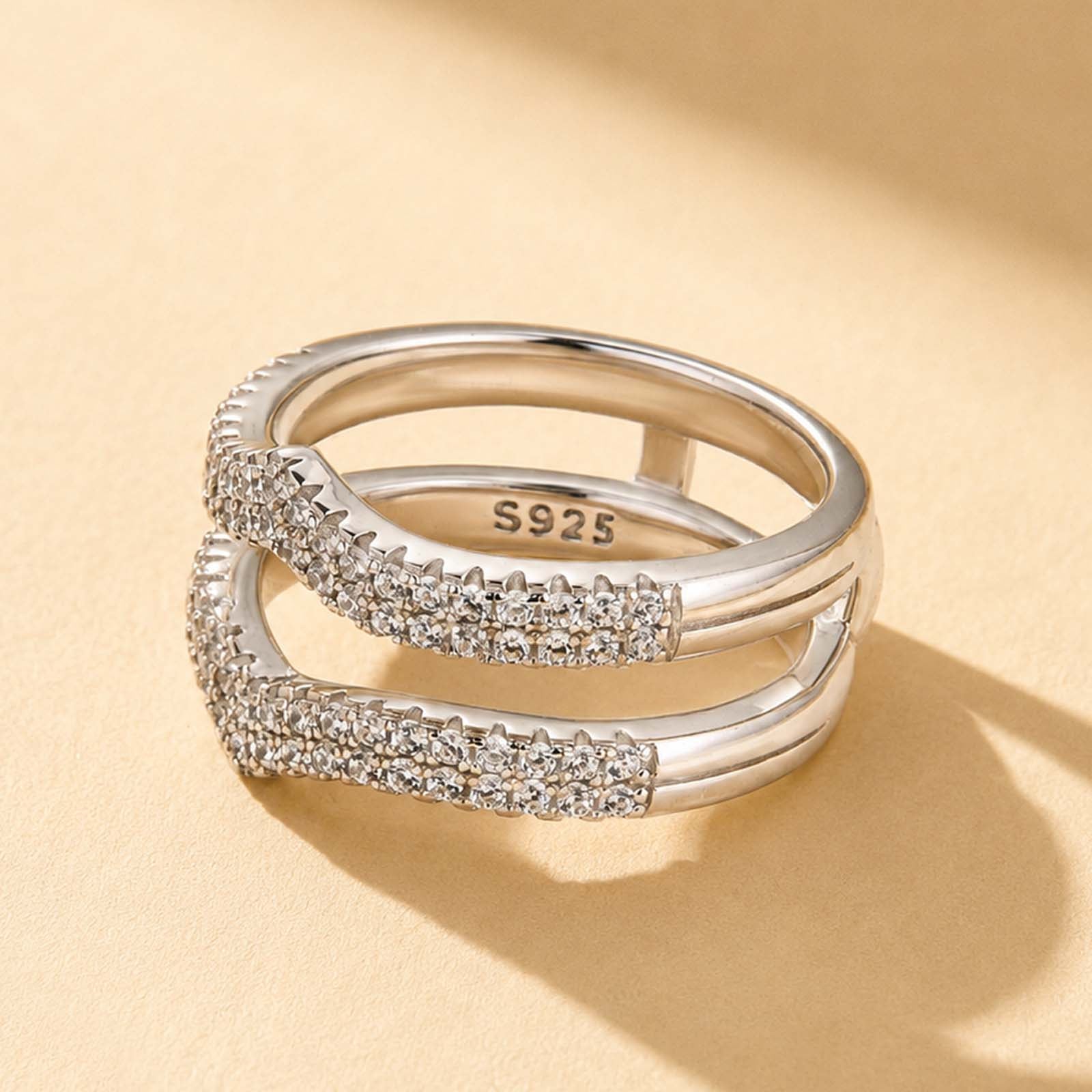 S925 Vintage Round Cut White Black Stone Enhancer Wedding Band For Women In Sterling Silver