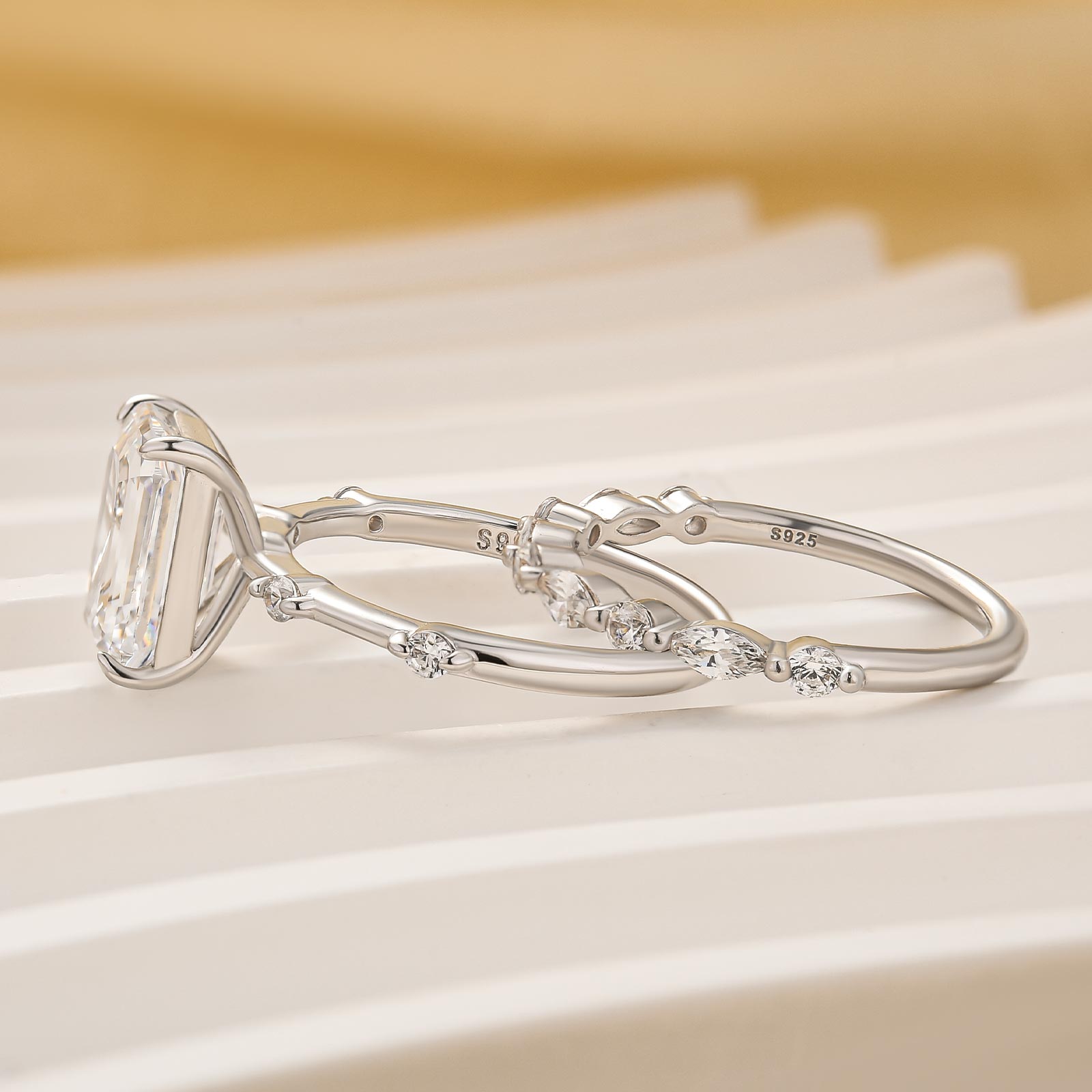 Louily Unique 3.0 Carat Emerald Cut Ring Set For Women