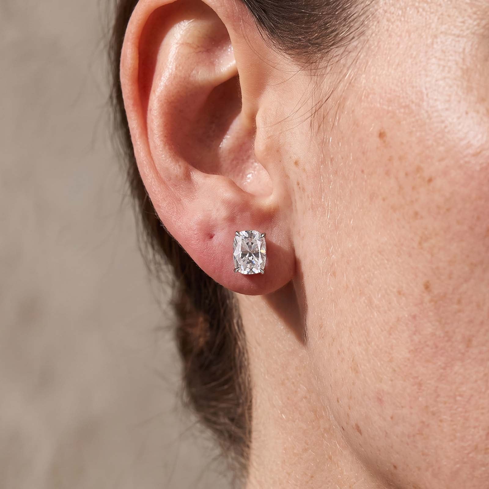 S925 Moissanite 2.0Ct*2 Cushion Cut Stud Earrings Travel Earrings For Women