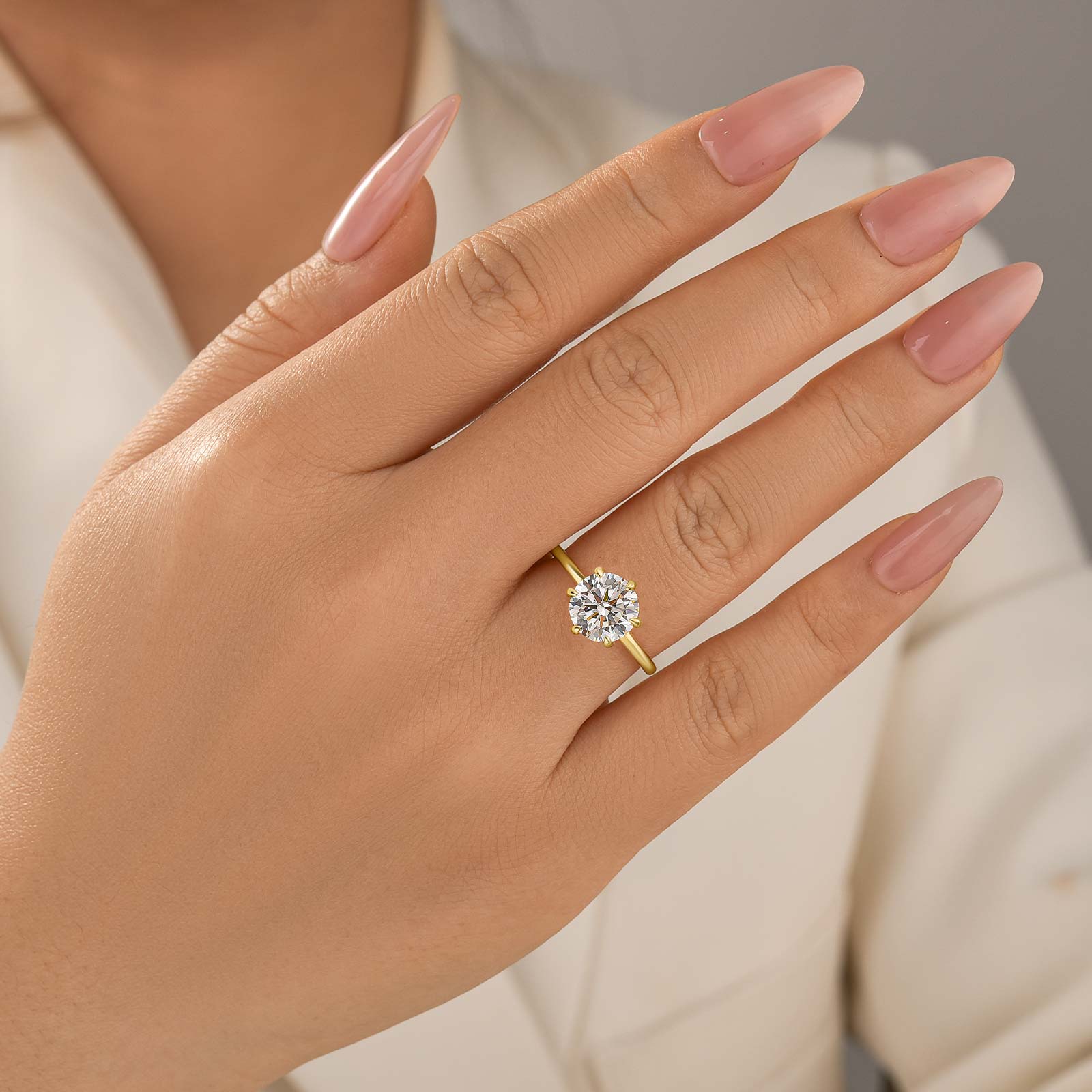 Louily Classic 2.0 Carat Round Cut Solitaire Engagement Ring In Sterling Silver