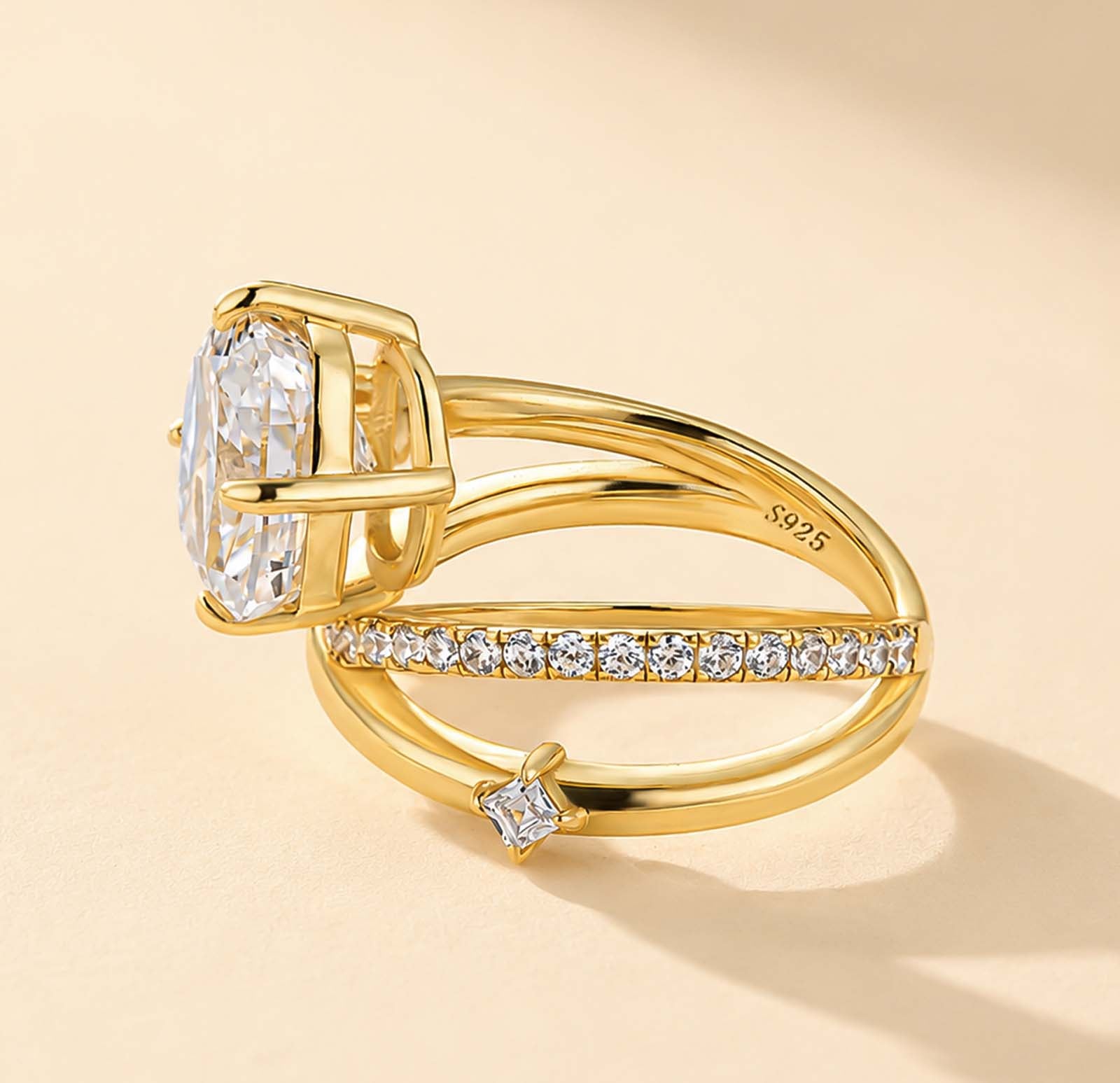 S925 3.5Ct Cushion Cut Chic 18K Yellow Gold Plated Engagement Ring Travel Ring For Her