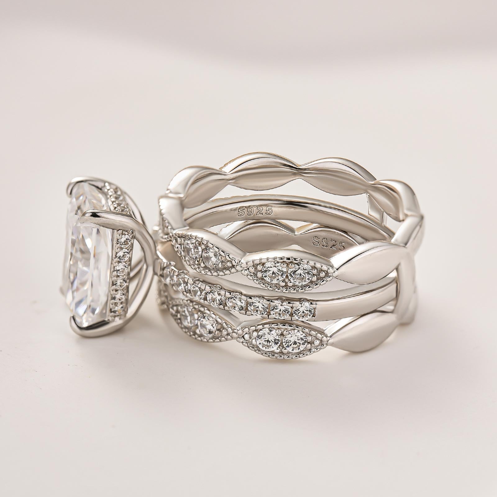 Louily Elegant 2PC 3.5Ct Radiant Cut Wedding Ring Set For Women In Sterling Silver