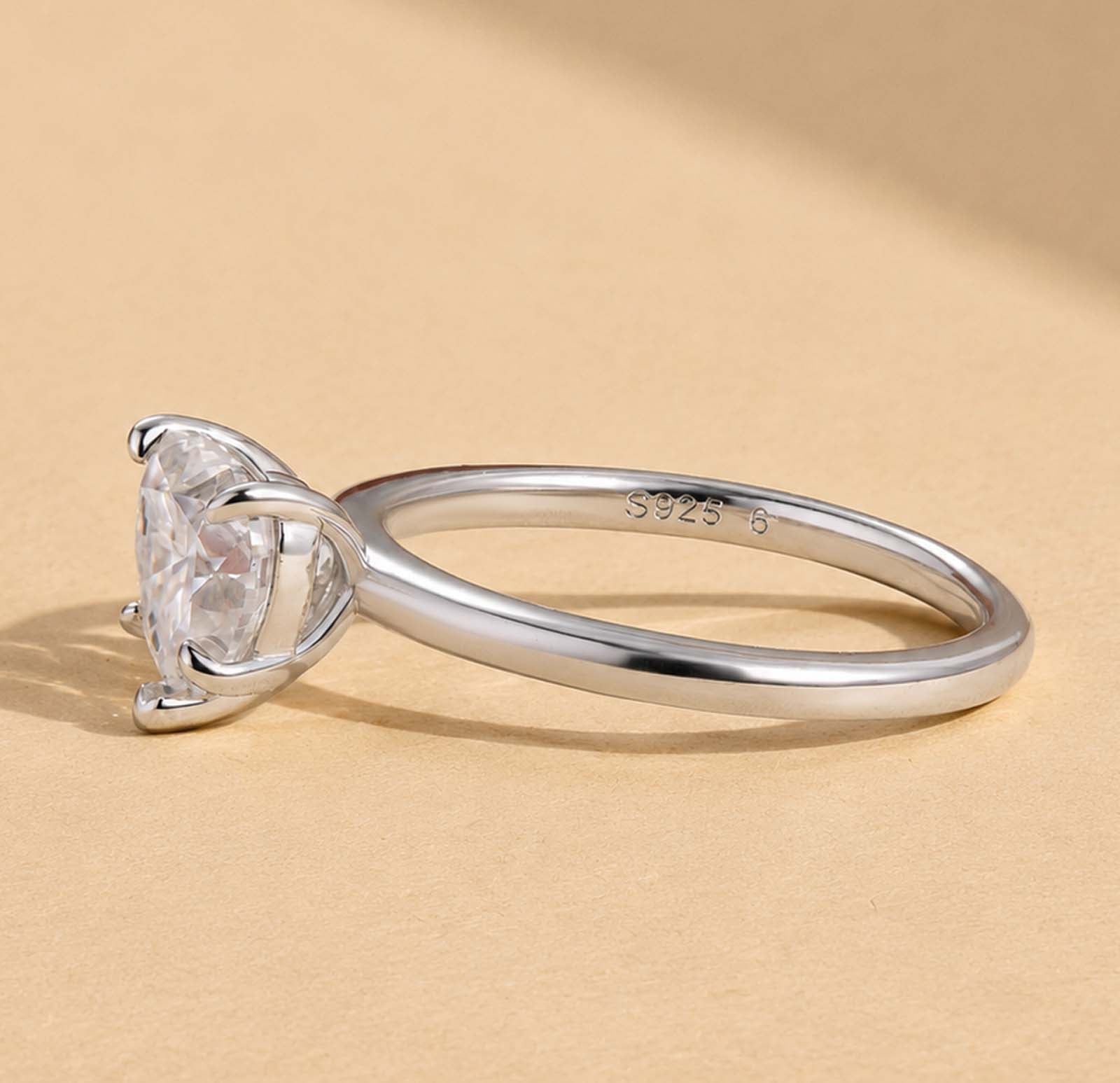 S925 Moissanite 1.0Ct Heart Cut Promise Ring Everyday Wearable Ring For Exquisite Birthday Gift