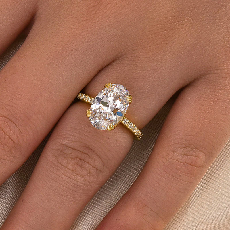 Louily Gorgeous Oval Cut Simulated Diamond Engagement Ring In Sterling Silver - louilyjewelry