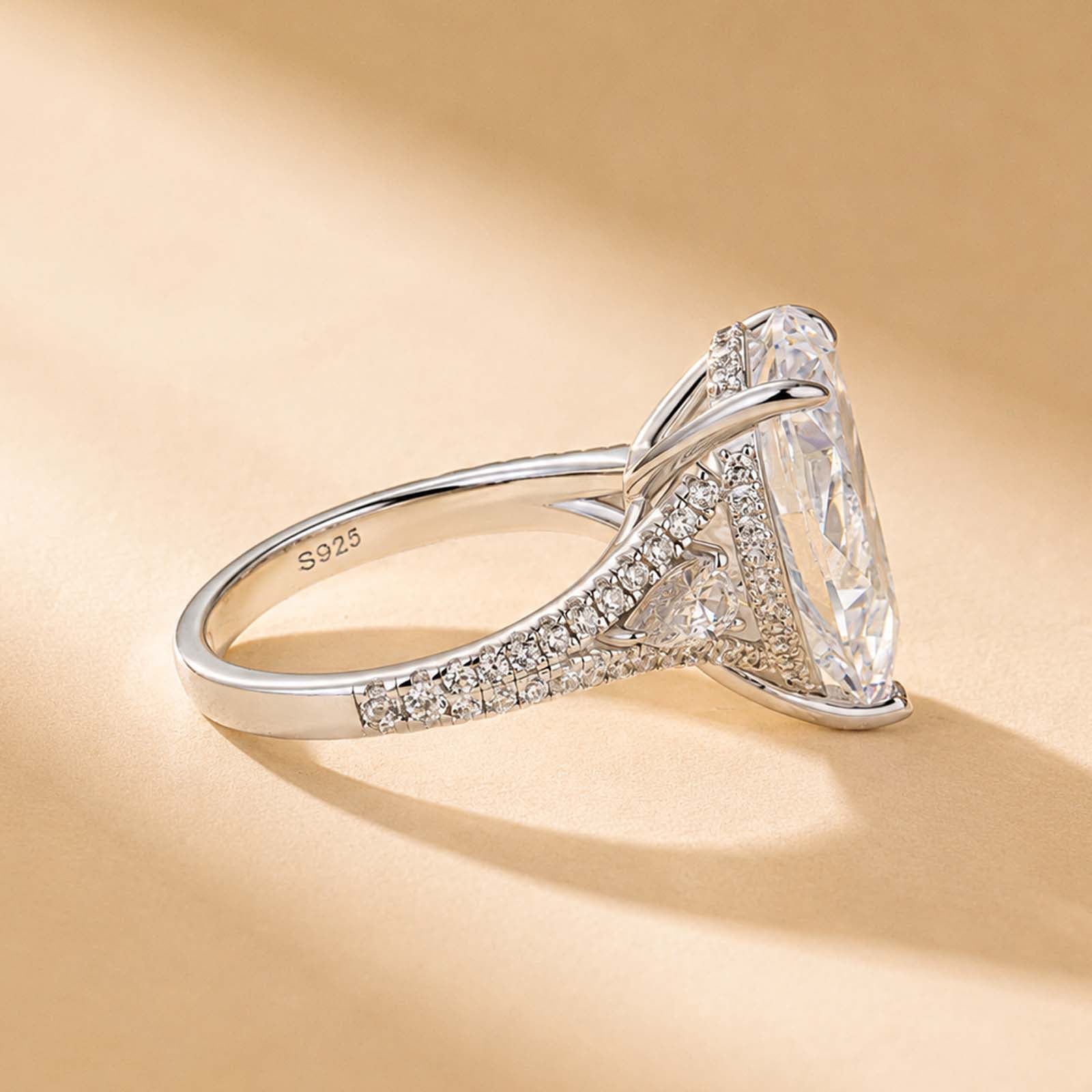 S925 Luxe 8.0Ct Pear Cut Split Shank Engagement Ring in Sterling Silver Statement Ring For Her