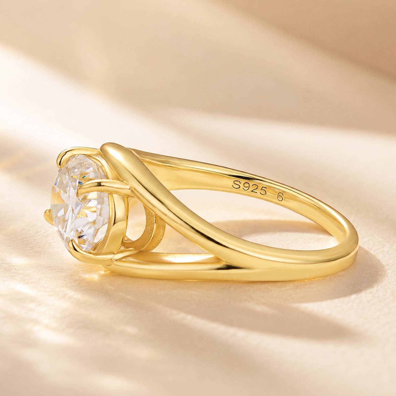 S925 Moissanite 2.0Ct Oval Cut Open Split Shank Travel Ring Everyday Wearable Ring For Her