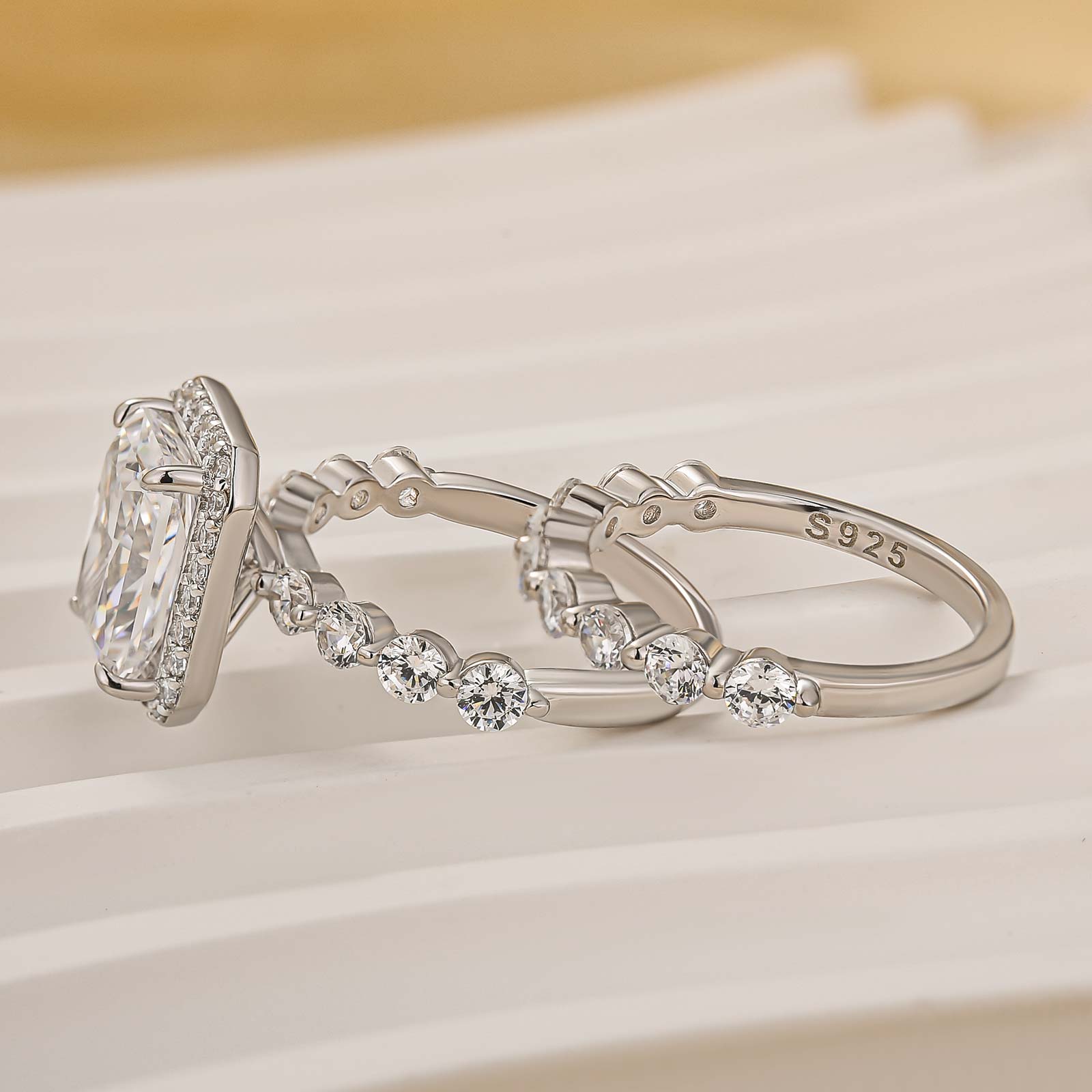 2PC Wedding Ring Set Elegant 3.5Ct Radiant Cut Simulated Diamond Promise Ring With Round Cut Wedding Band