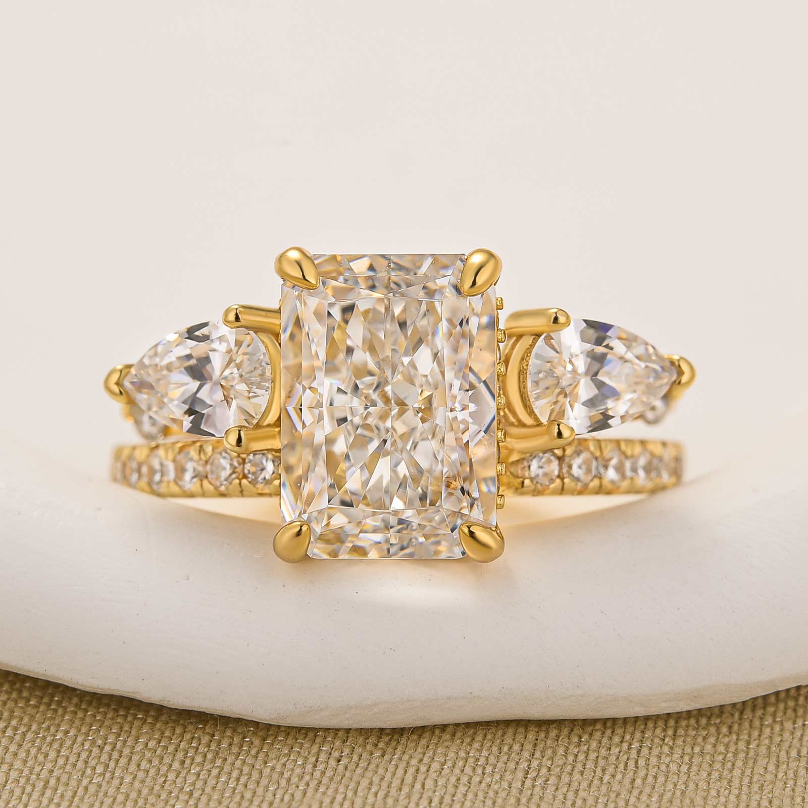 Unique 3.5Ct Radiant Cut Insert Wedding Ring Set For Women In Sterling Silver