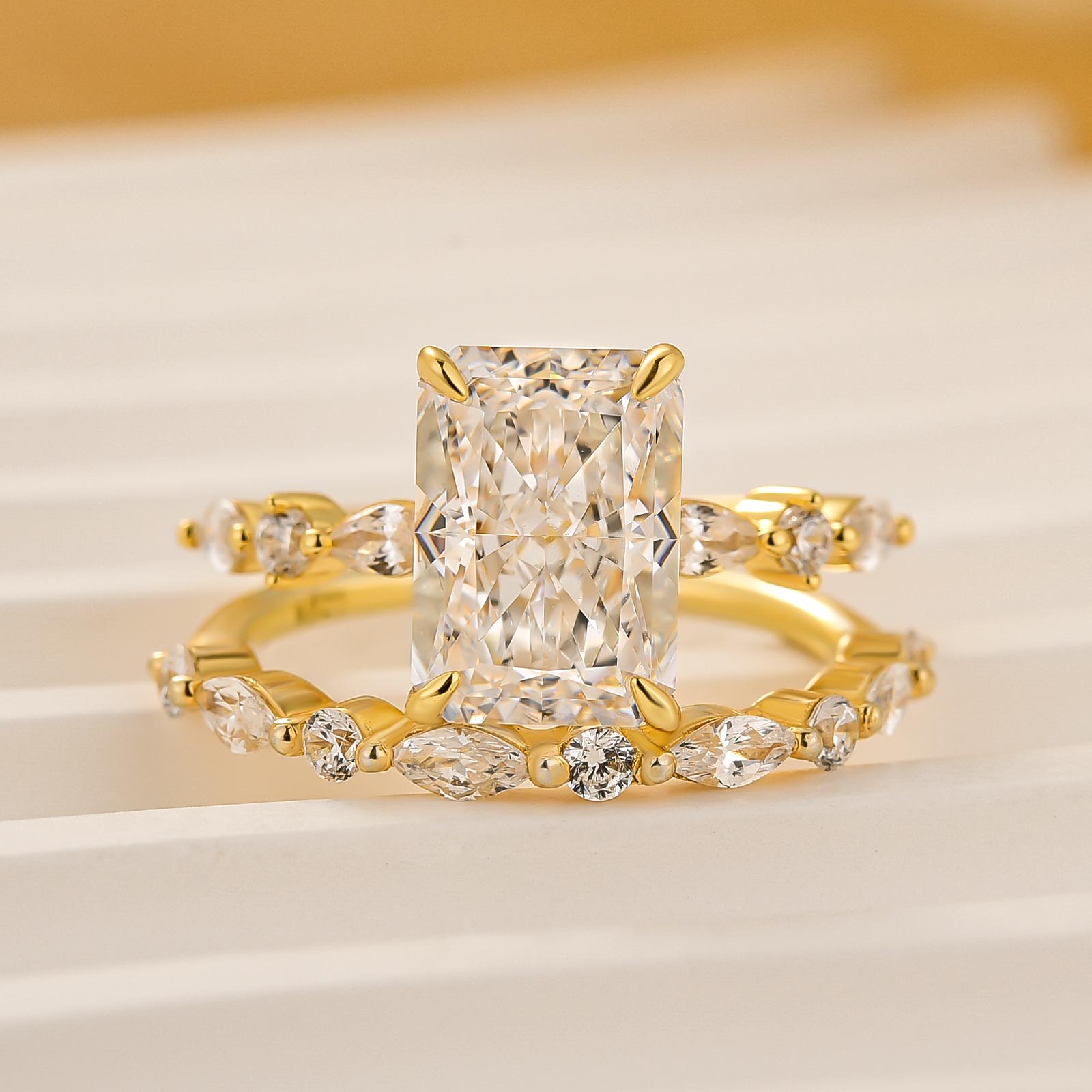 Louily Unique 2PC 3.5Ct Radiant Cut Wedding Ring Set Engagement Ring In Sterling Silver