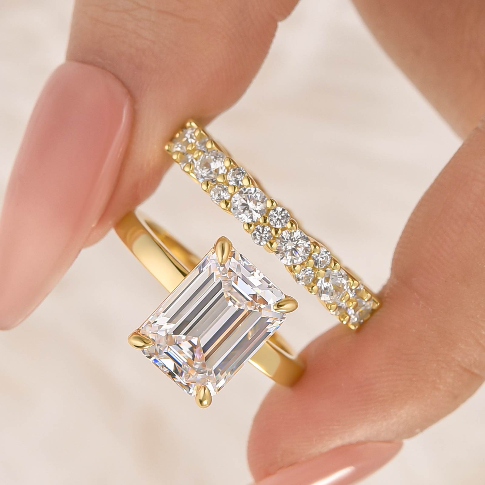 S925 4.5Ct Emerald Cut Solitaire Engagement Ring with Round Cut Wedding Band - louilyjewelry