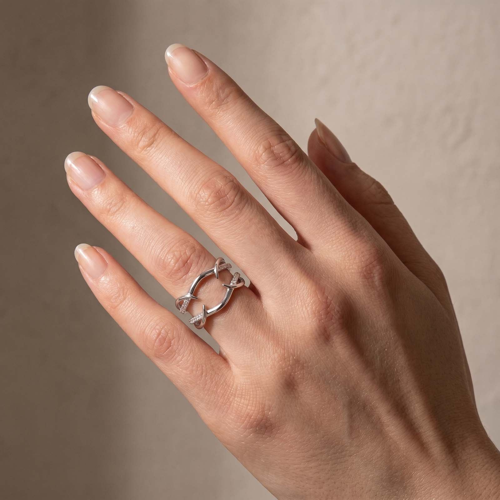 S925 Sterling Silver Infinity Twist Stackable Wedding Band For Everyday Wear