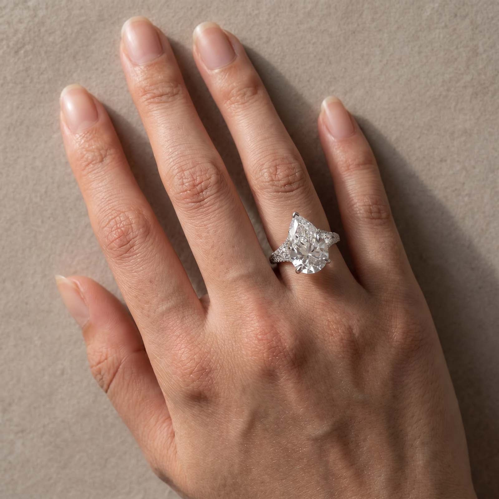 S925 Luxe 8.0Ct Pear Cut Split Shank Engagement Ring in Sterling Silver Statement Ring For Her
