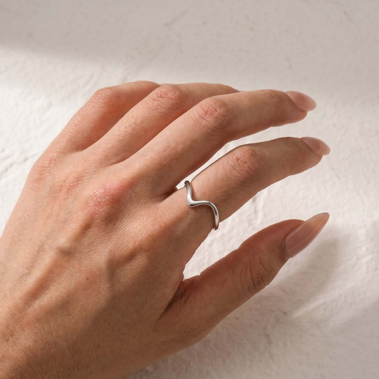 S925 Gold Plated Curved Wedding Band In Sterling Silver Stackable Ring For Woman