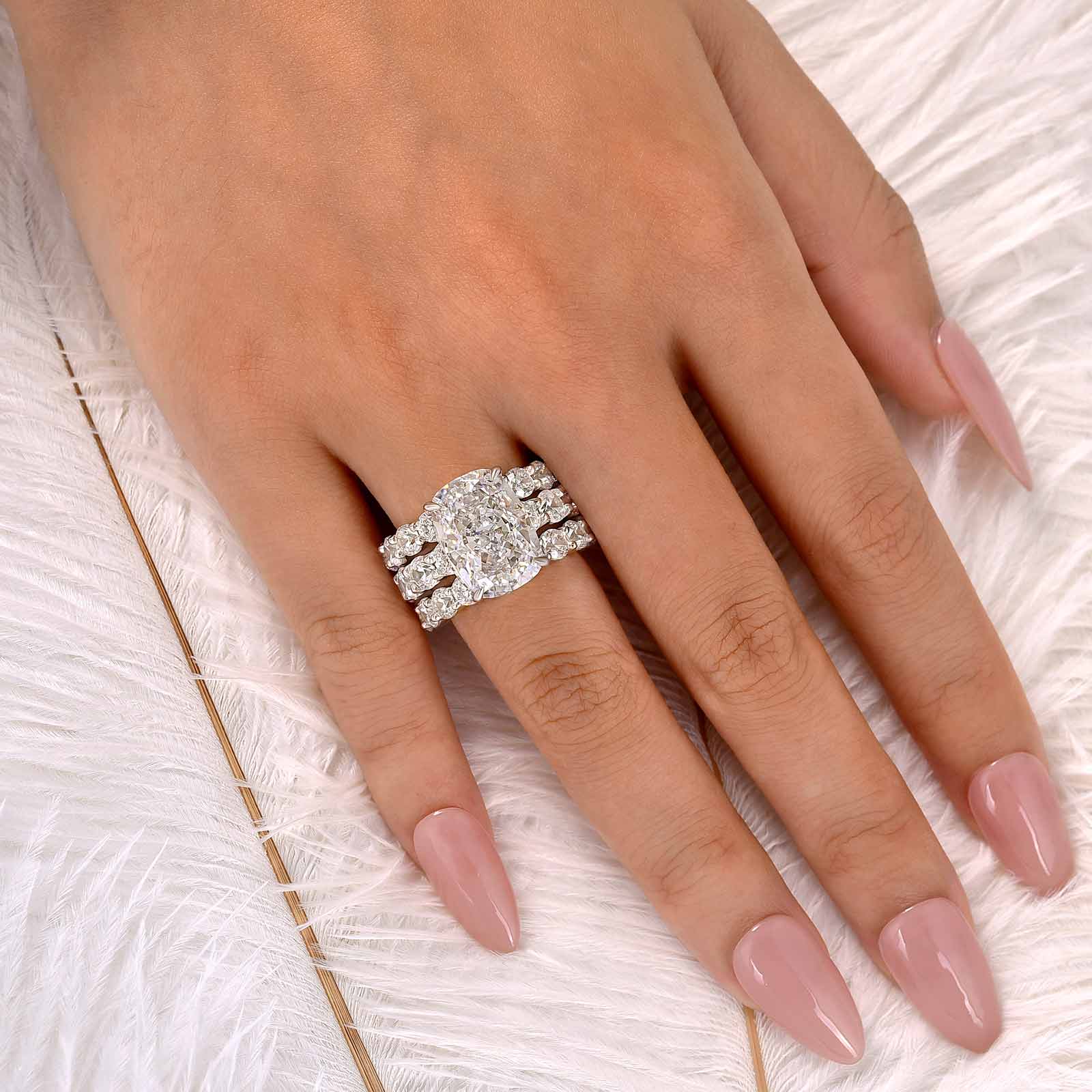 S925 3PC Luxe 9.0Ct Cushion Cut Engagement Ring with Round Cut Eternity Wedding Bands