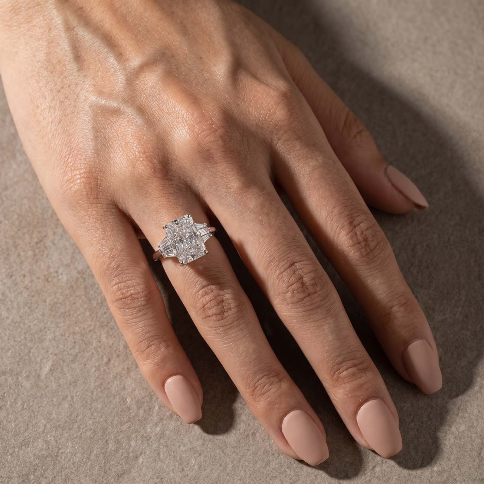 S925 5.0Ct Radiant Cut Sterling Silver Side Stone Simulated Diamond Engagement Ring