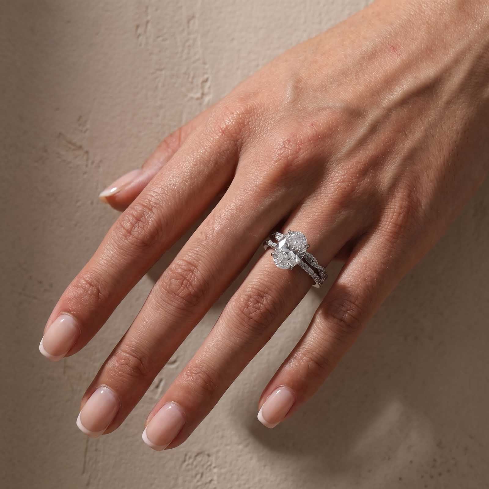 S925 4.0Ct Oval Cut Engagement Ring in Sterling Silver with Elegant Pave Twist Eternity Wedding Band