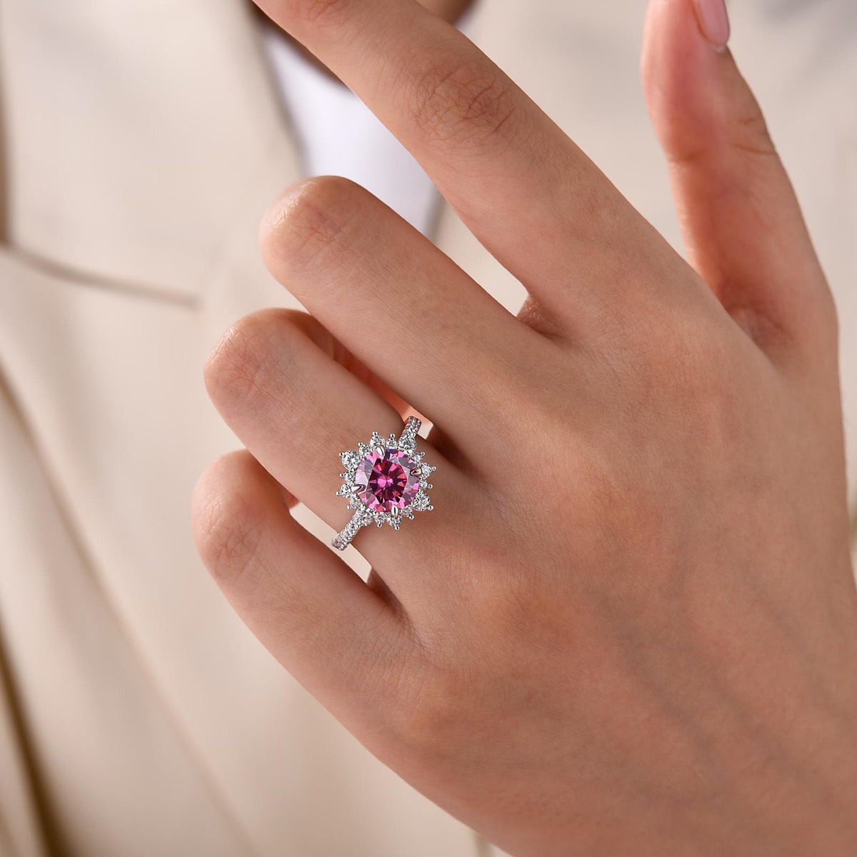 S925 Moissanite 2 Ct Snowflake Design Halo Round Engagement Ring