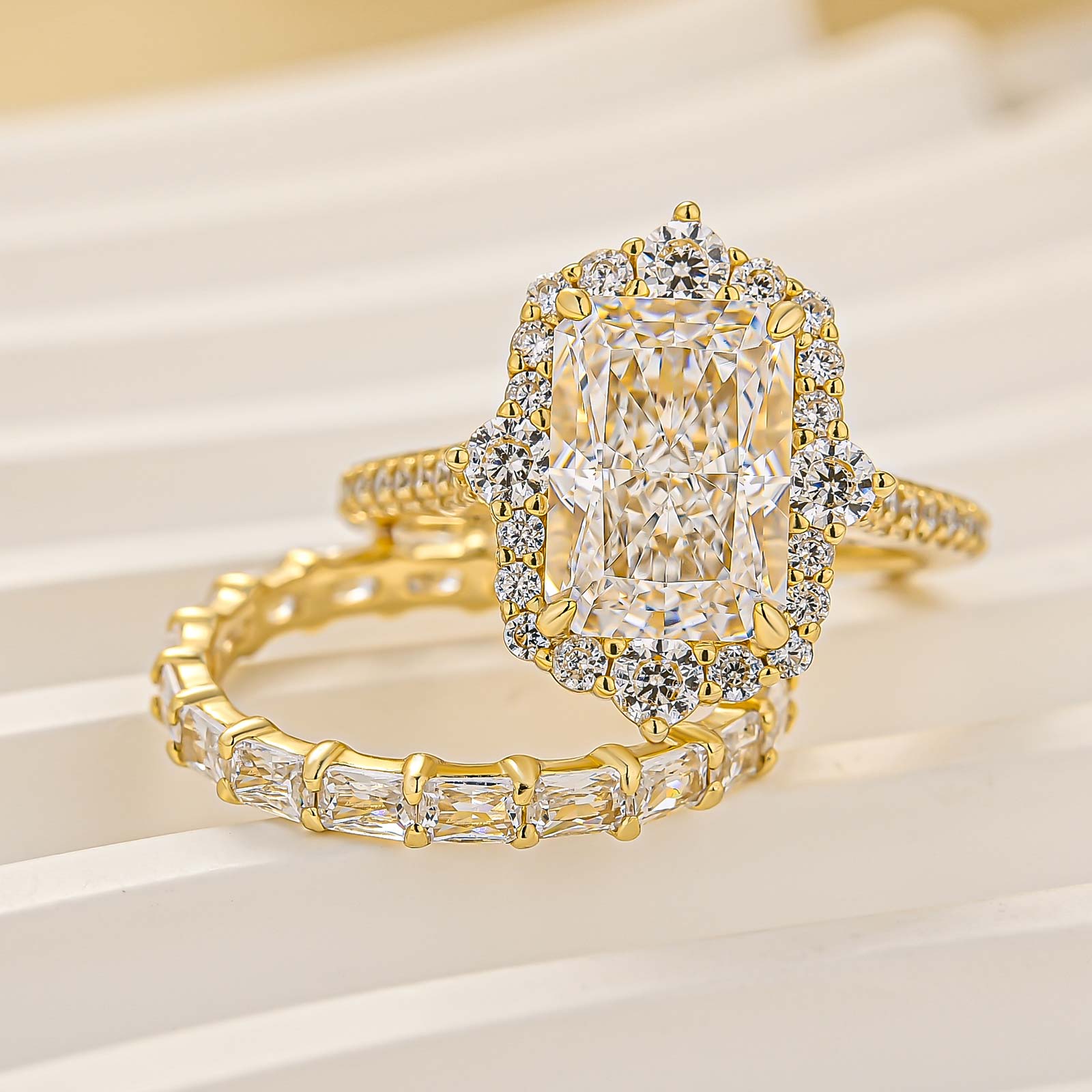 2PC 3.5Ct Wedding Ring Set Gorgeous Halo Radiant Cut Simulated Diamond Engagement Ring With Wedding Band