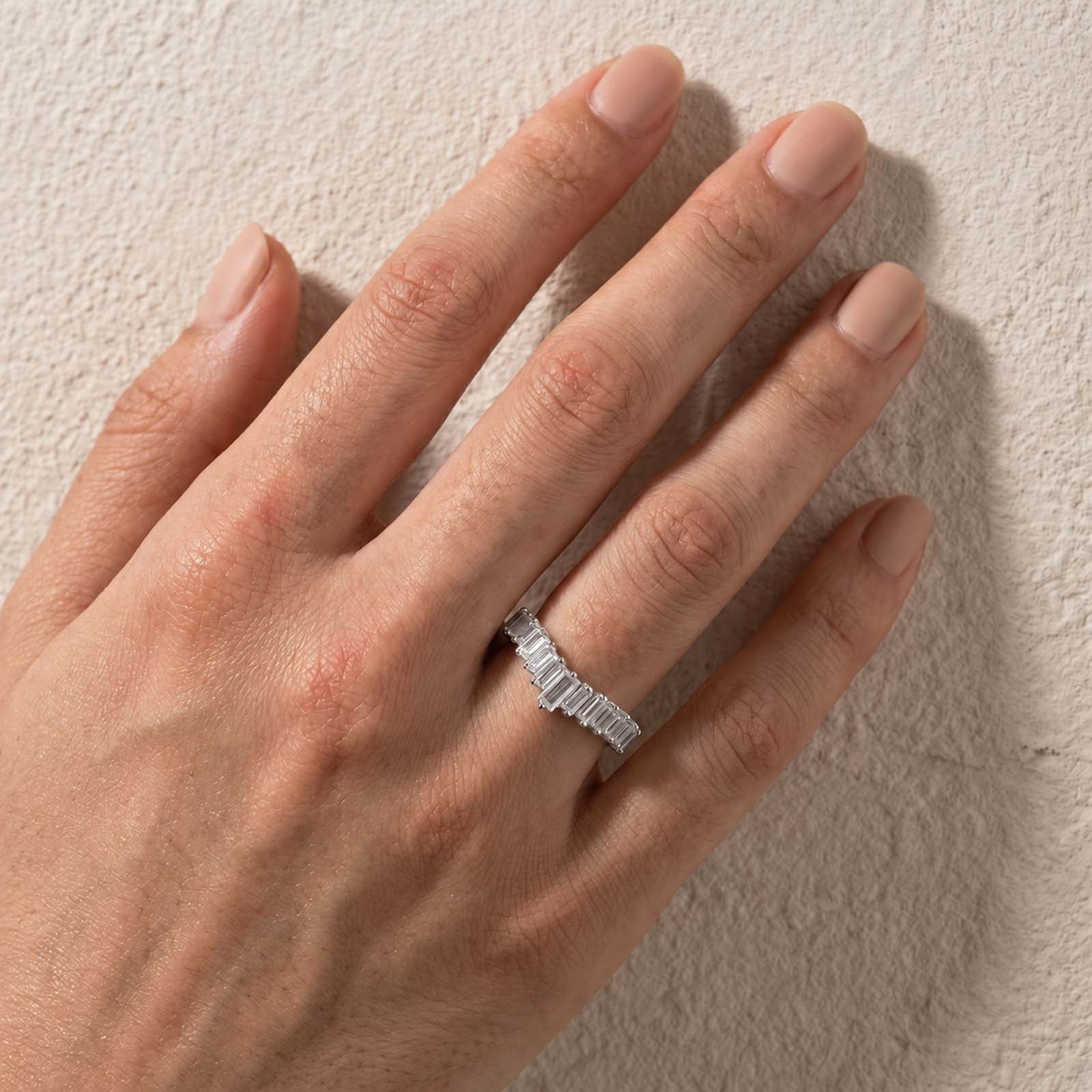 S925 Unique 2.5Ct Emerald & Baguette Cut Statement Wedding Band in Sterling Silver