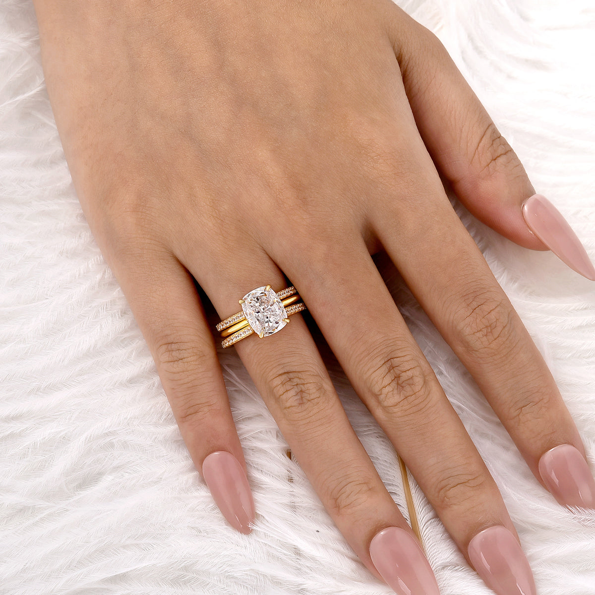 S925 4.0 Ct Cushion Cut Hidden Halo Engagement Ring with Open Enhancer Wedding Band